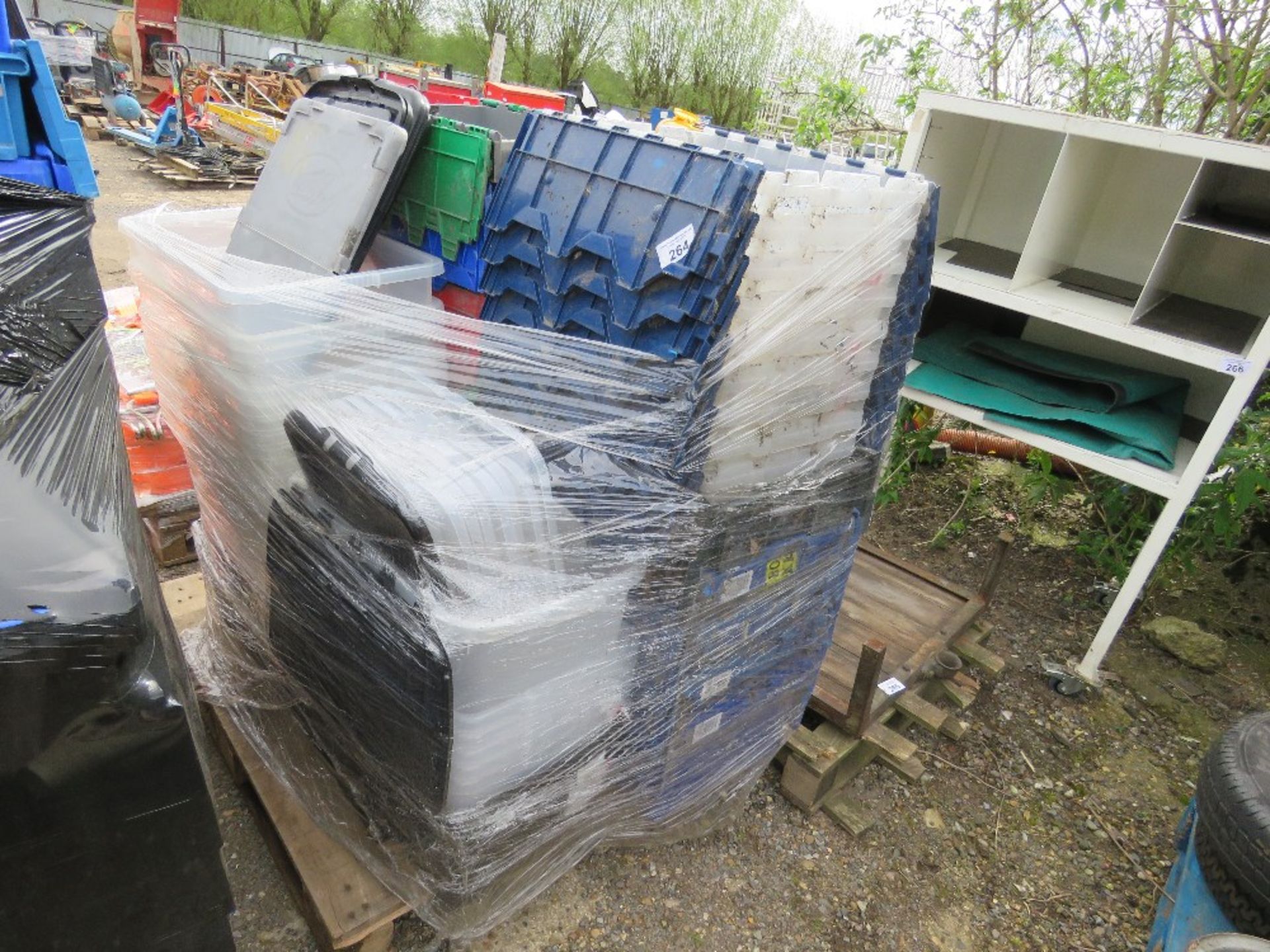 PALLET CONTAINING ASSORTED PLASTIC STORAGE CRATES.....THIS LOT IS SOLD UNDER THE AUCTIONEERS MARGIN