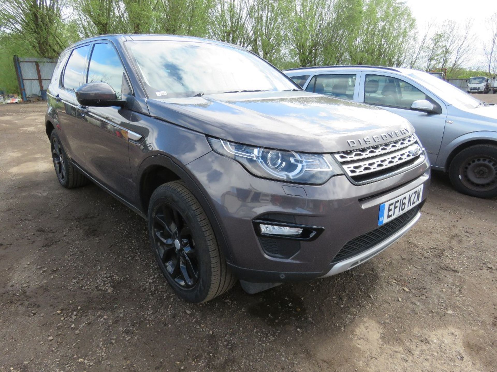 LANDROVER DISCOVERY SPORT 7 SEAT CAR REG:EF16 KZW. MOT UNTIL 8TH AUGUST 2024. WITH V5. AUTOMATIC, 2 - Image 2 of 23