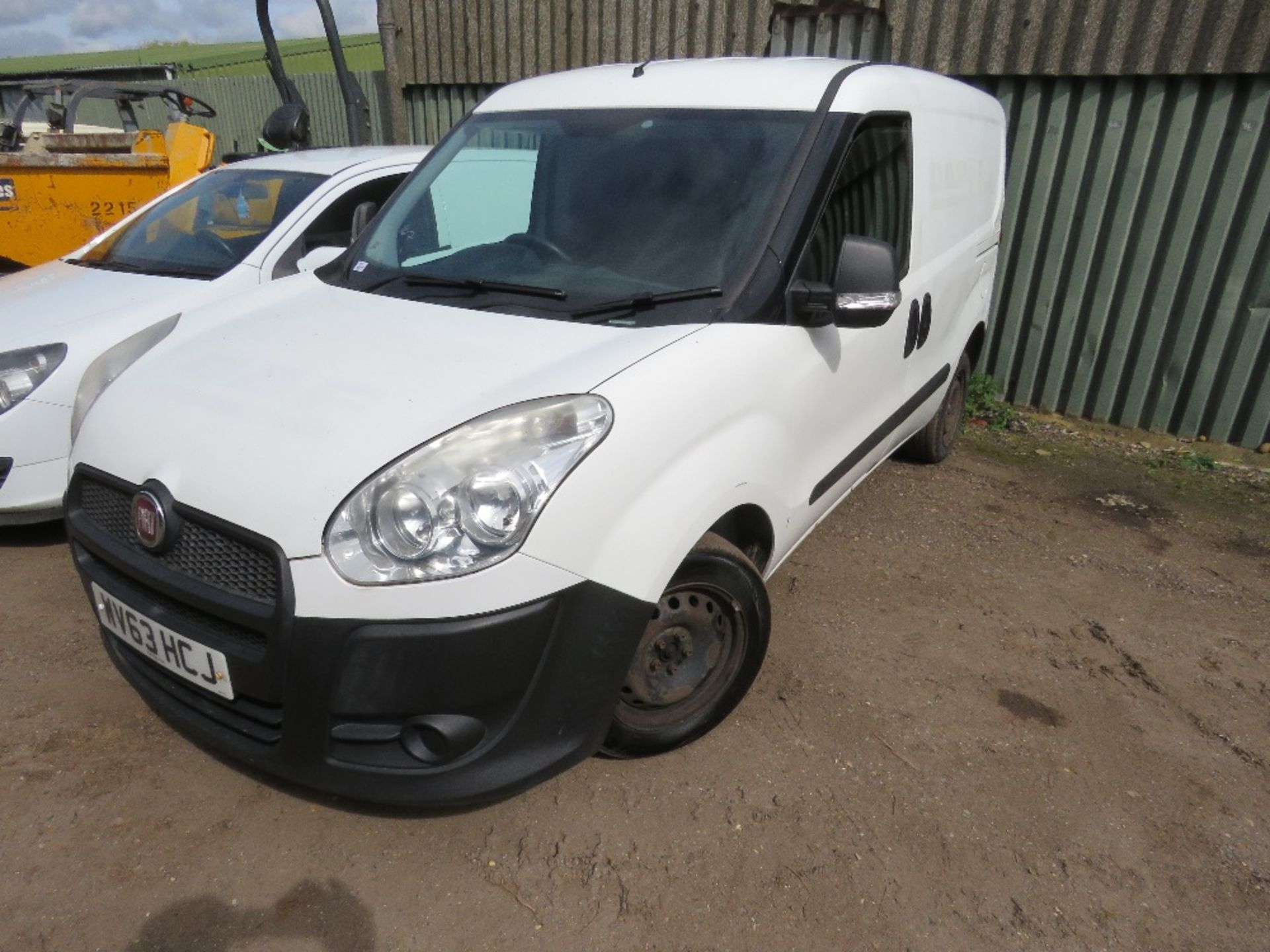 FIAT DOBLO PANEL VAN REG: WV63 HCJ. 84343 REC MILES. WHEN TESTED WAS SEEN TO DRIVE, STEER AND BRAKE. - Bild 3 aus 12