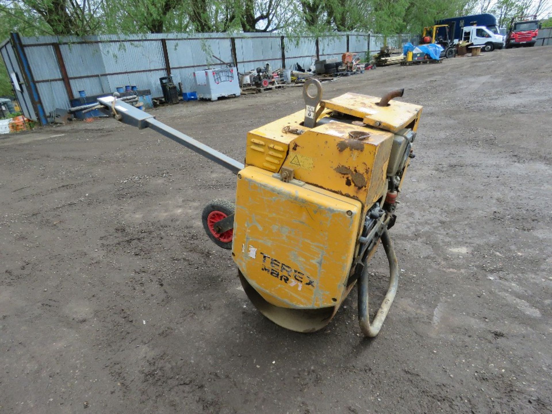 BENFORD SINGLE DRUM ROLLER YEAR 2011 SN:SLBP00Z0EBBKY0457 DIRECT FROM LOCAL COMPANY