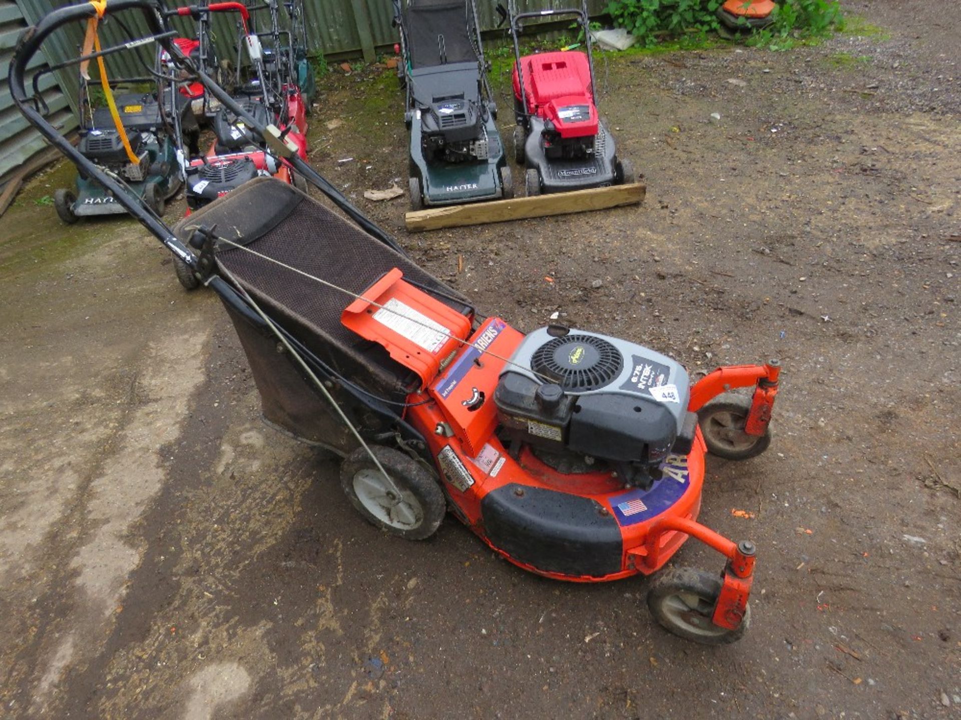 ARIENS 21 PROFESSIONAL SELF DRIVE MOWER.....THIS LOT IS SOLD UNDER THE AUCTIONEERS MARGIN SCHEME, TH