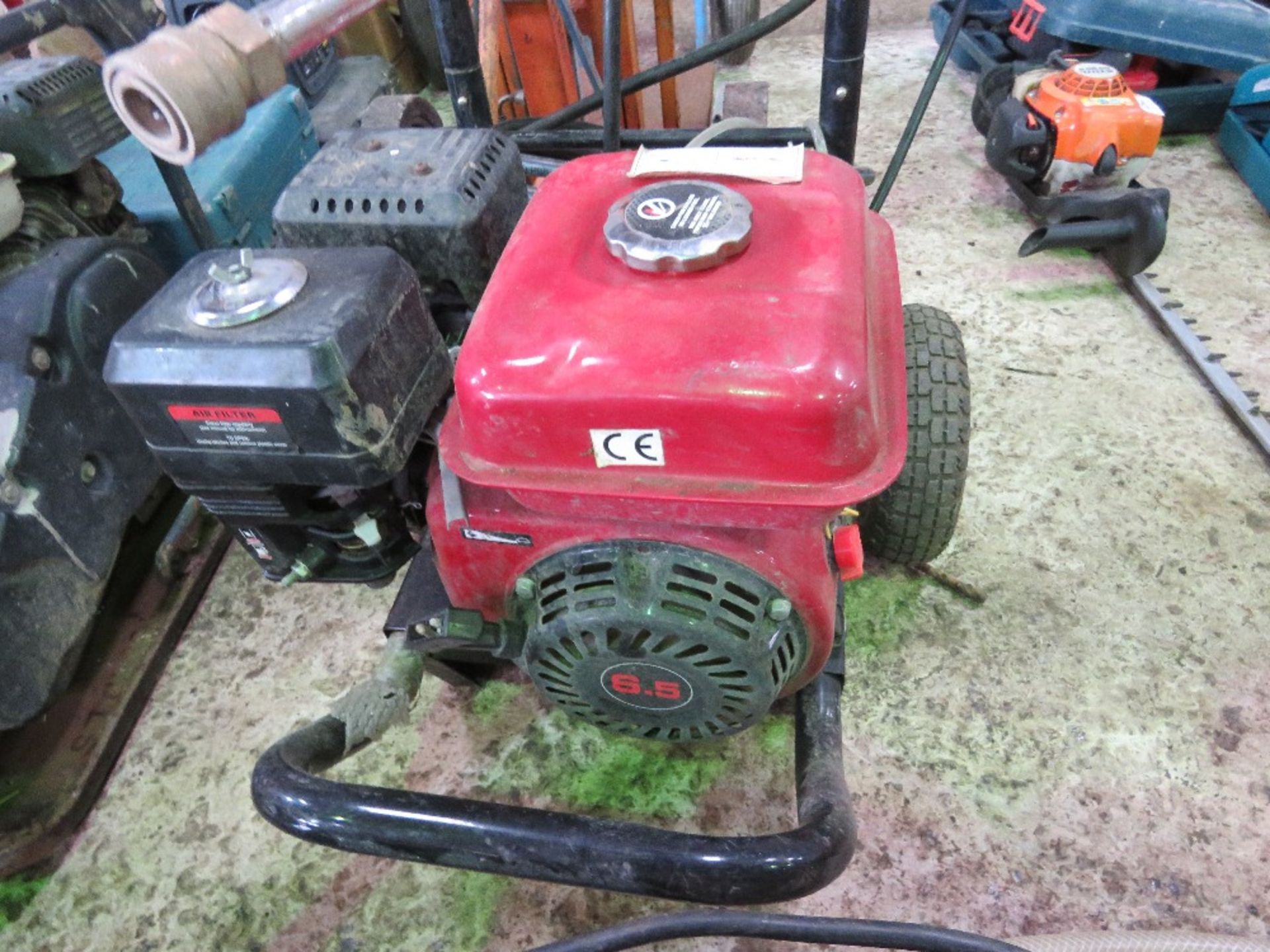 PETROL ENGINED PRESSURE WASHER.....THIS LOT IS SOLD UNDER THE AUCTIONEERS MARGIN SCHEME, THEREFORE N - Image 5 of 5