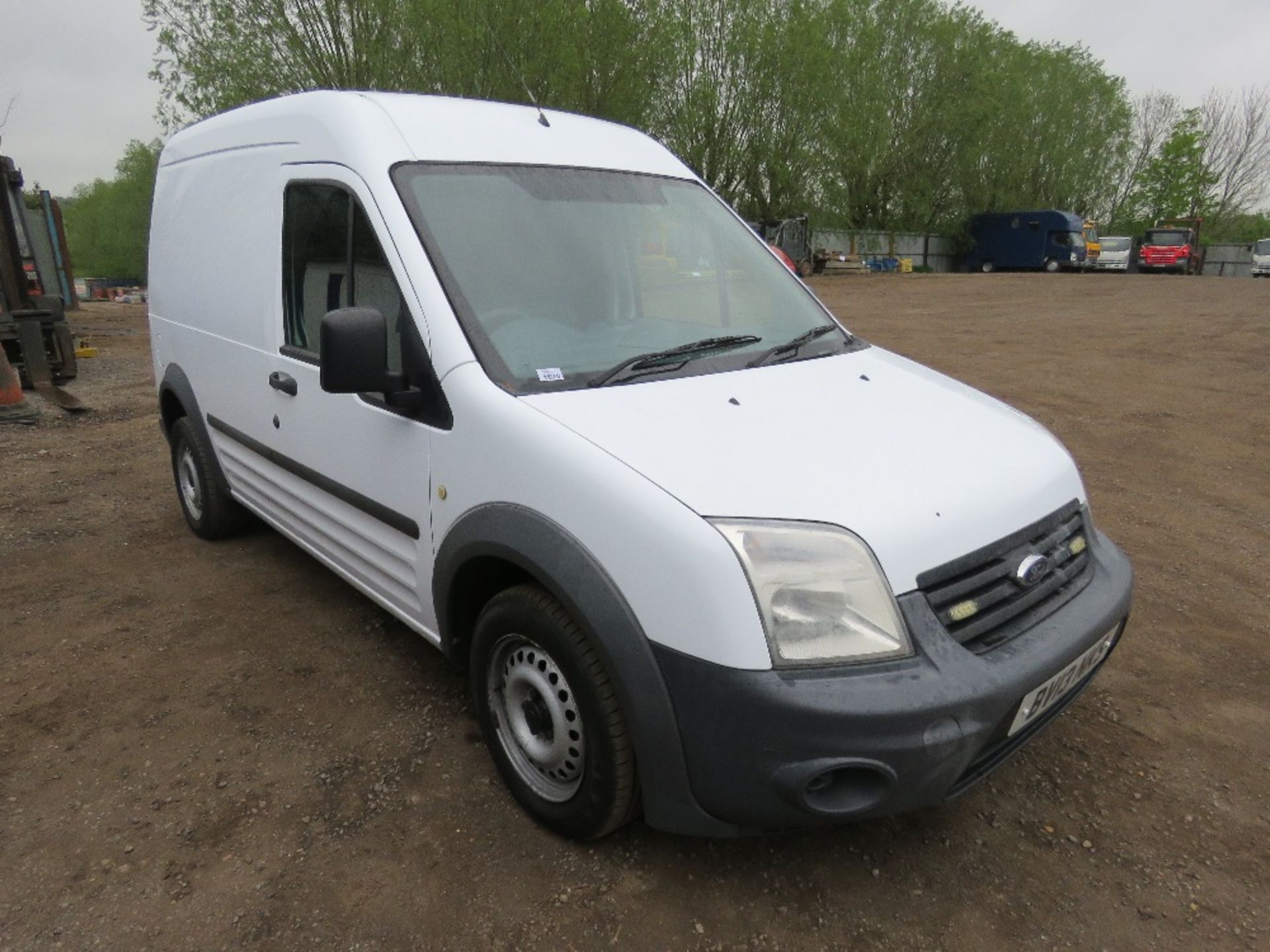 FORD TRANSIT CONNECT PANEL VAN REG:BV13 NKS 1.8LITRE. HIGH ROOF LWB. 83K REC MILES APPROX. WITH V5 A - Image 12 of 26