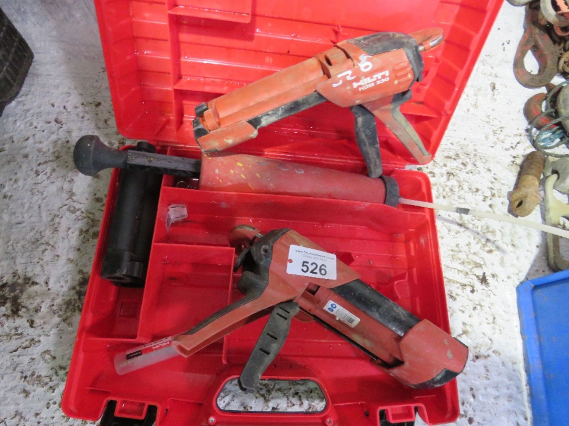 2X HILTI MASTIC SEALANT GUNSPLUS A HILTI SUCTION TOOL. SOURCED FROM COMPANY LIQUIDATION. THIS LO - Image 2 of 2