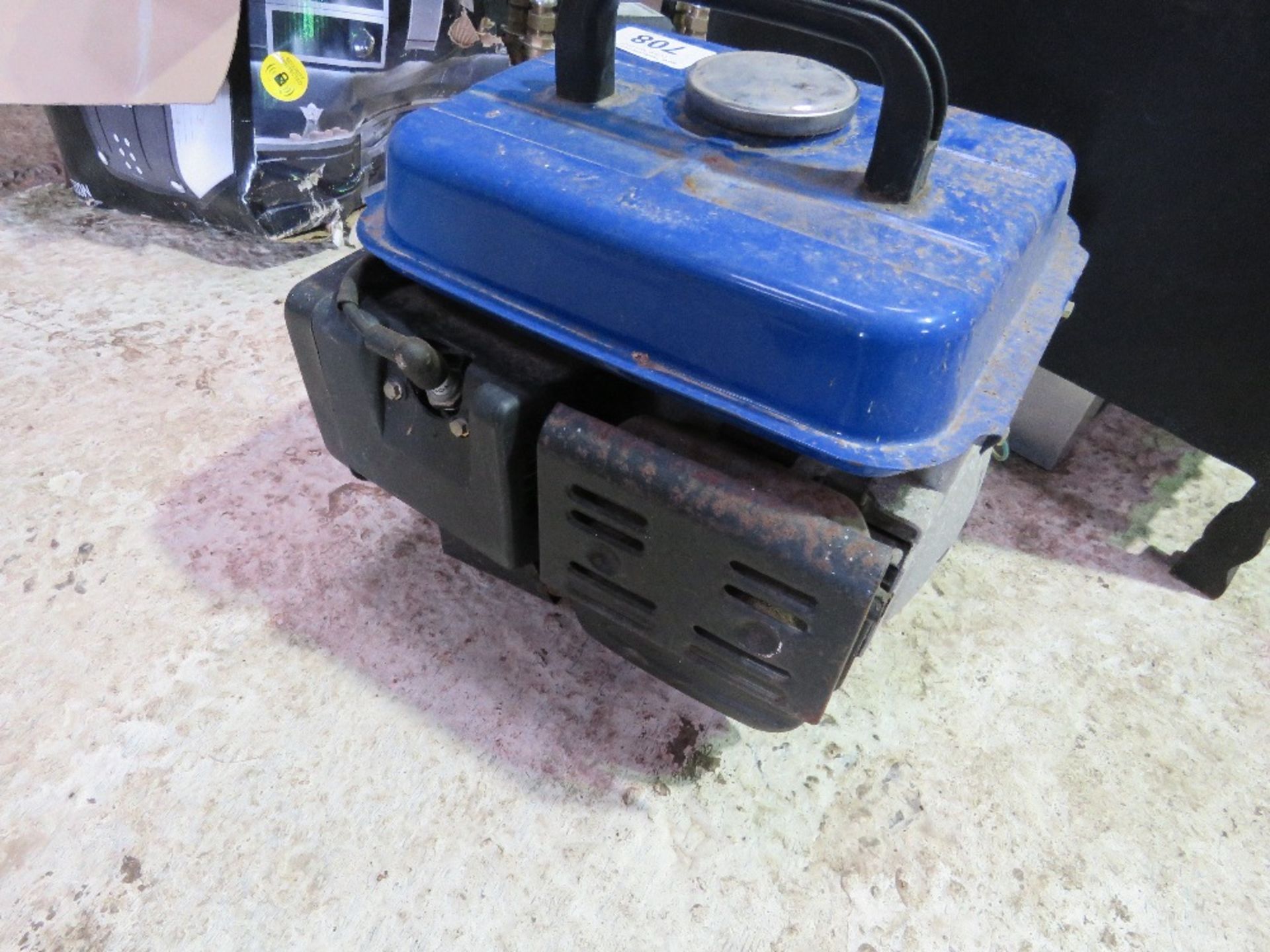 PETROL ENGINED 850 WATT GENERATOR......THIS LOT IS SOLD UNDER THE AUCTIONEERS MARGIN SCHEME, THEREFO - Image 3 of 3