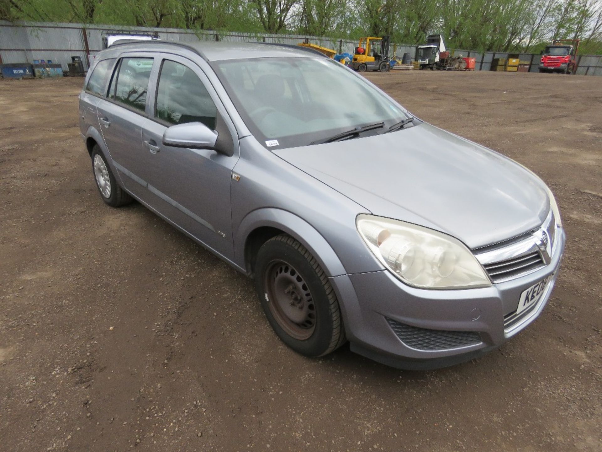 VAUXHALL ASTRA LIFE CDTI ESTATE CAR REG:KE08 YTY. MOT UNTIL 25TH AUGUST 2024. 131,903 REC MILES. W - Image 2 of 14