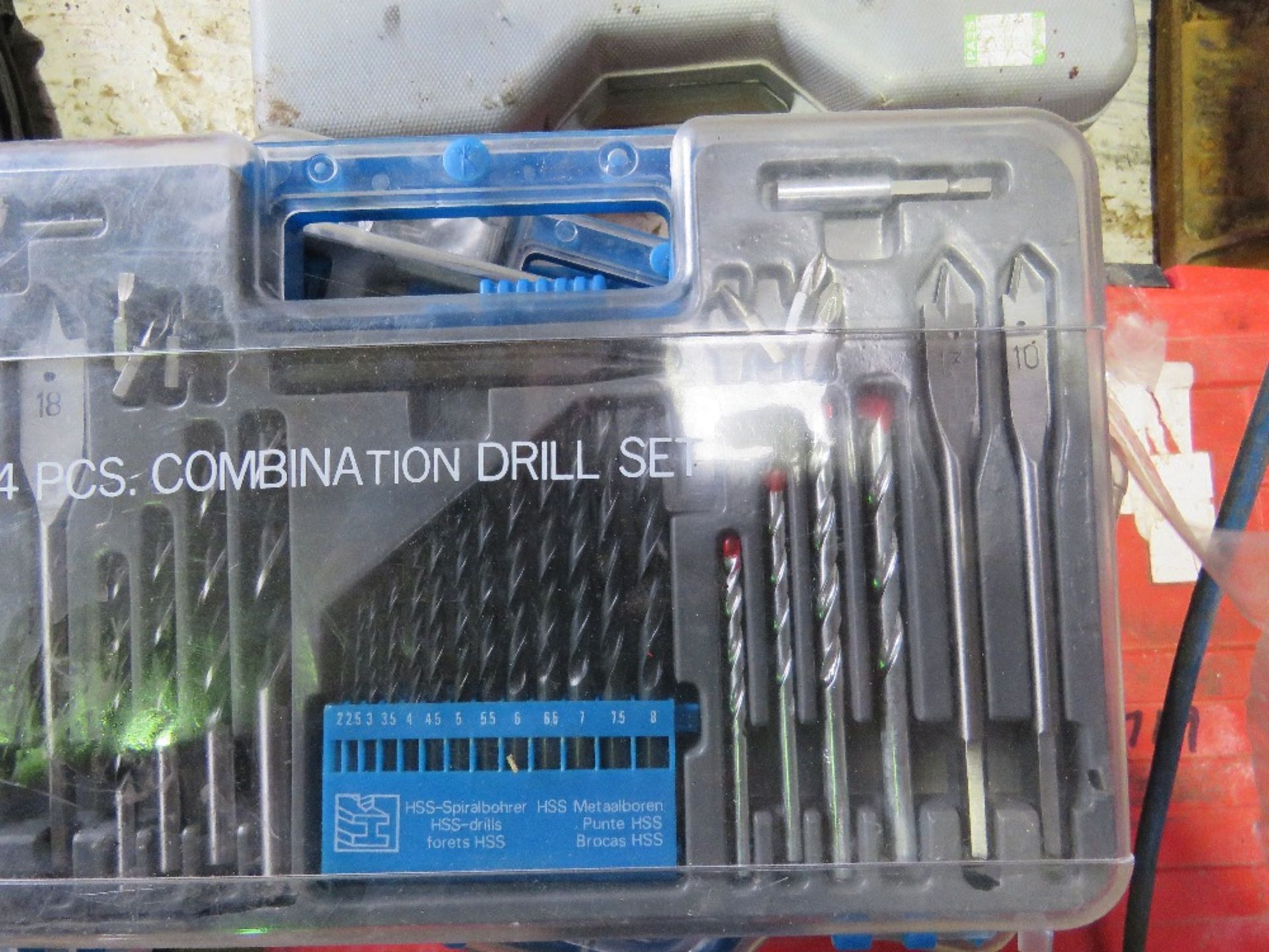 BREAKER DRILL PLUS 5NO DRILL BIT SETS. - Image 7 of 8