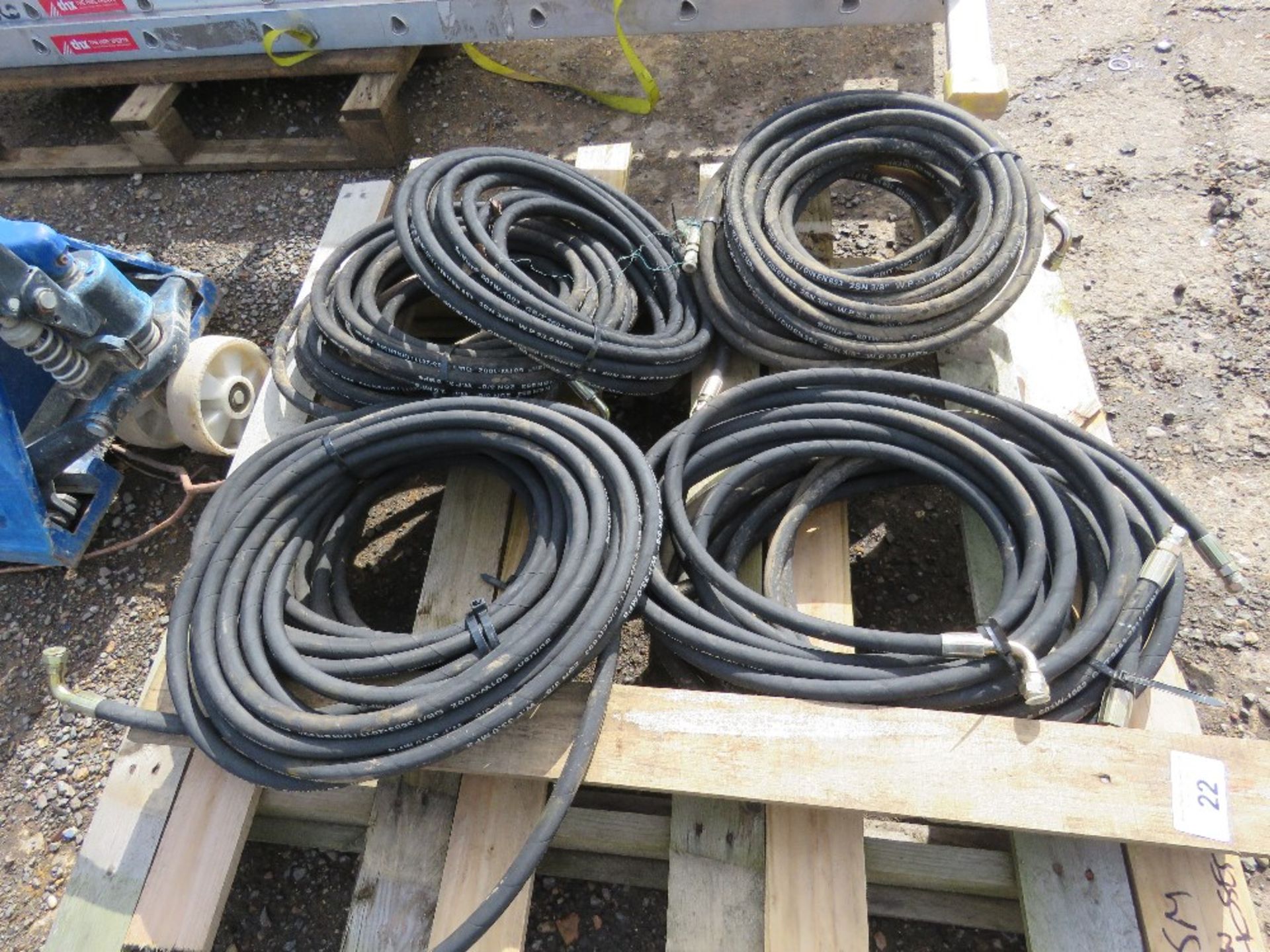 10NO UNUSED HYDRAULIC HOSES 8.5M LENGTH. - Image 2 of 5