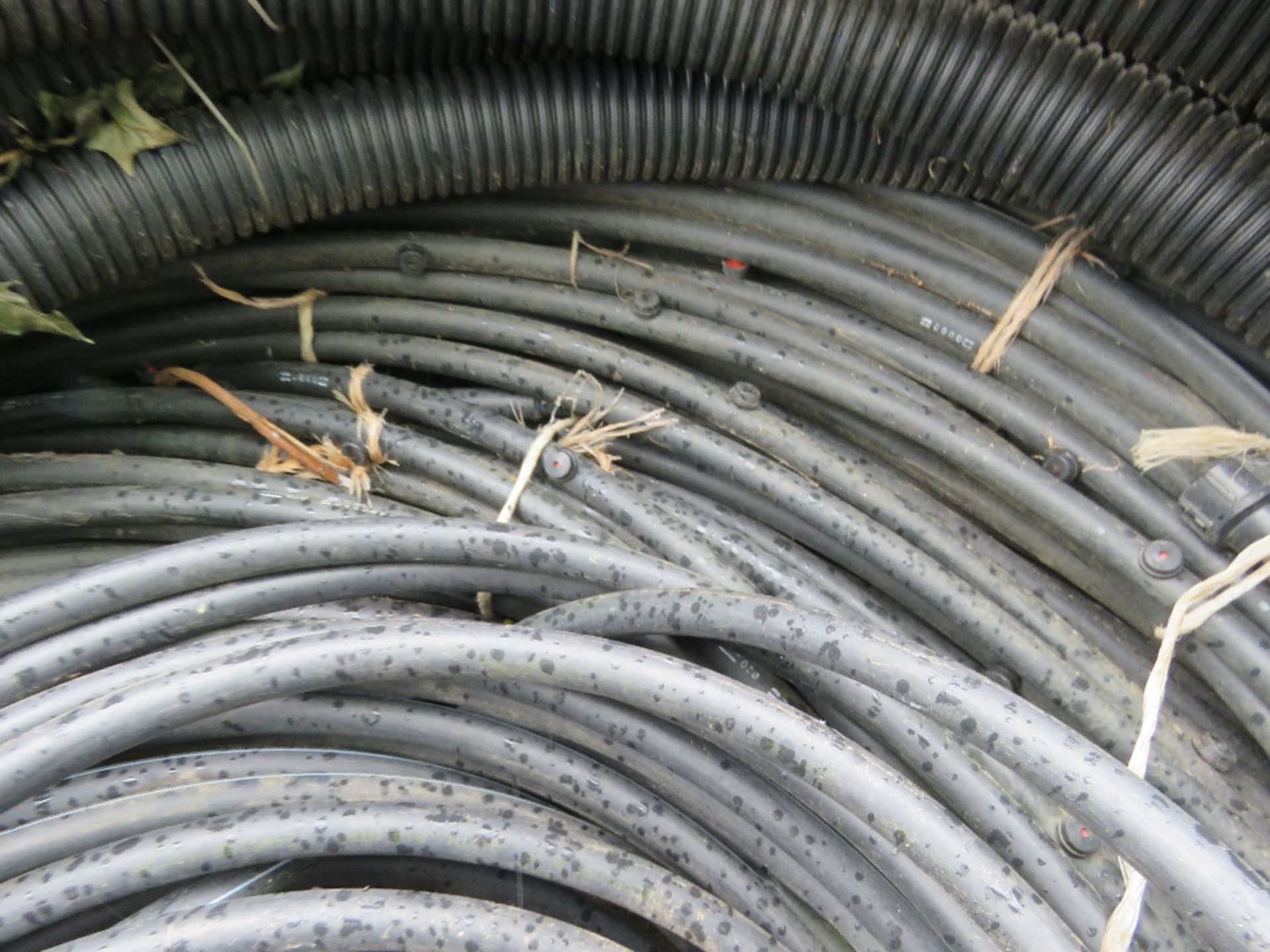 ASSORTED IRRIGATION AND DRAINAGE PIPES.....THIS LOT IS SOLD UNDER THE AUCTIONEERS MARGIN SCHEME, THE - Image 5 of 6