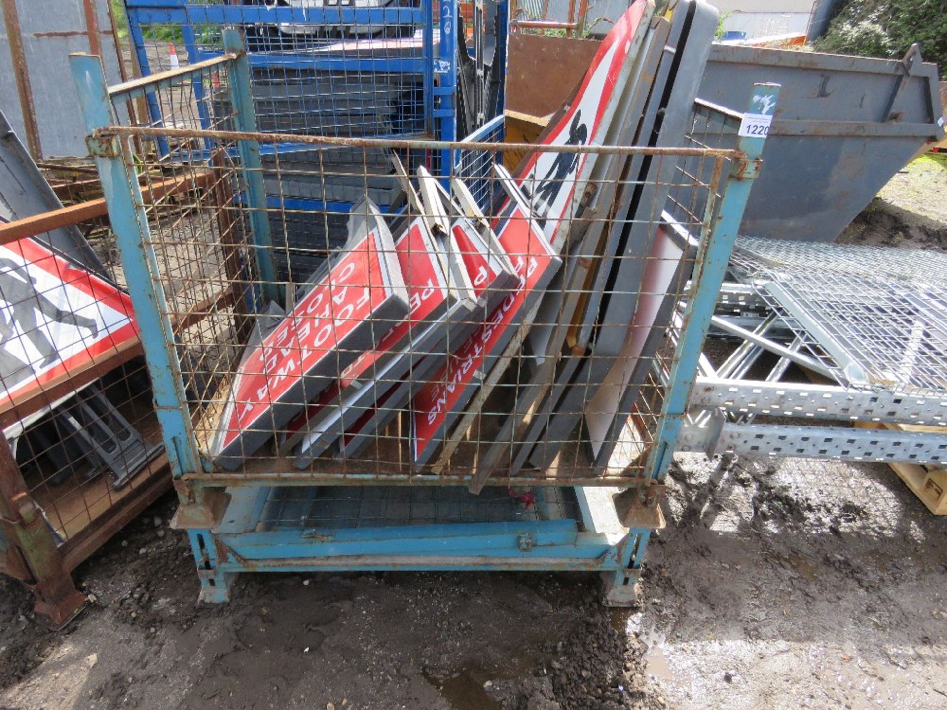 3 X STILLAGES CONTAINING ASSORTED ROAD SIGNS. - Image 2 of 8