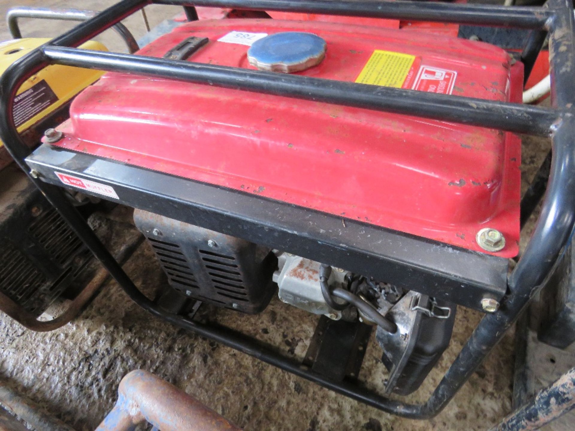 POWERSTORM DUAL VOLTAGE PETROL ENGINED GENERATOR. - Image 3 of 4