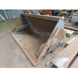 STRIMECH TOE TIP BUCKET, 2.4M WIDTHA PPROX, HEAVY DUTY BRACKETS FITTED. APPEARS LITTLE USED.....THIS
