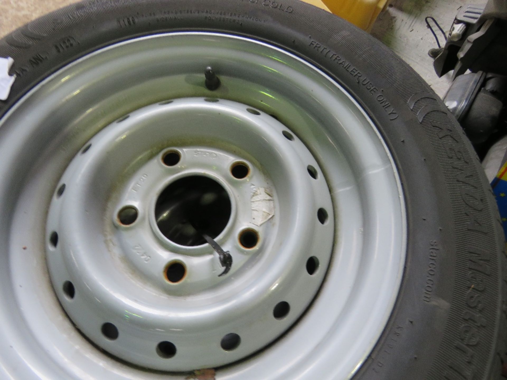 4NO TRAILER WHEELS 5 STUD RIMS SIZE 15570R12C. - Image 3 of 5