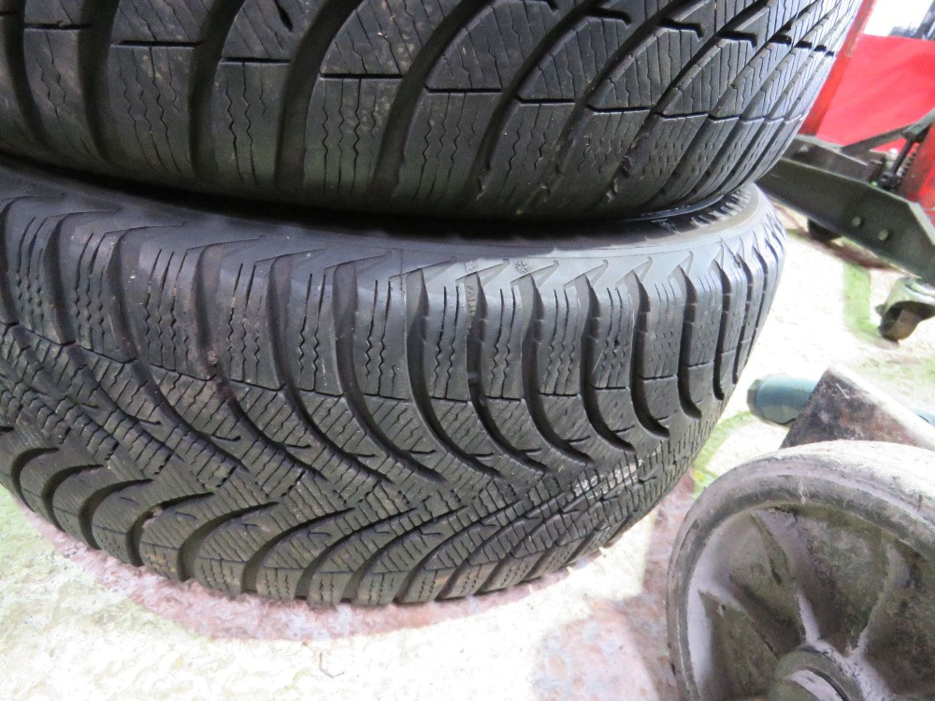 SET OF 4NO ENZO 225-45/17 ALLOY WHEELS AND TYRES, SNOW / WINTER TYRES FITTED. - Image 5 of 9