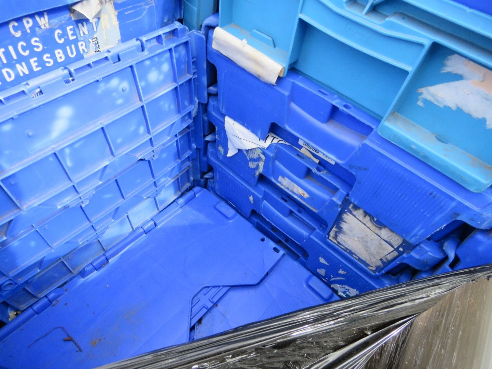 PALLET OF HEAVY DUTY BLUE STORAGE CRATES.....THIS LOT IS SOLD UNDER THE AUCTIONEERS MARGIN SCHEME, T - Image 3 of 7