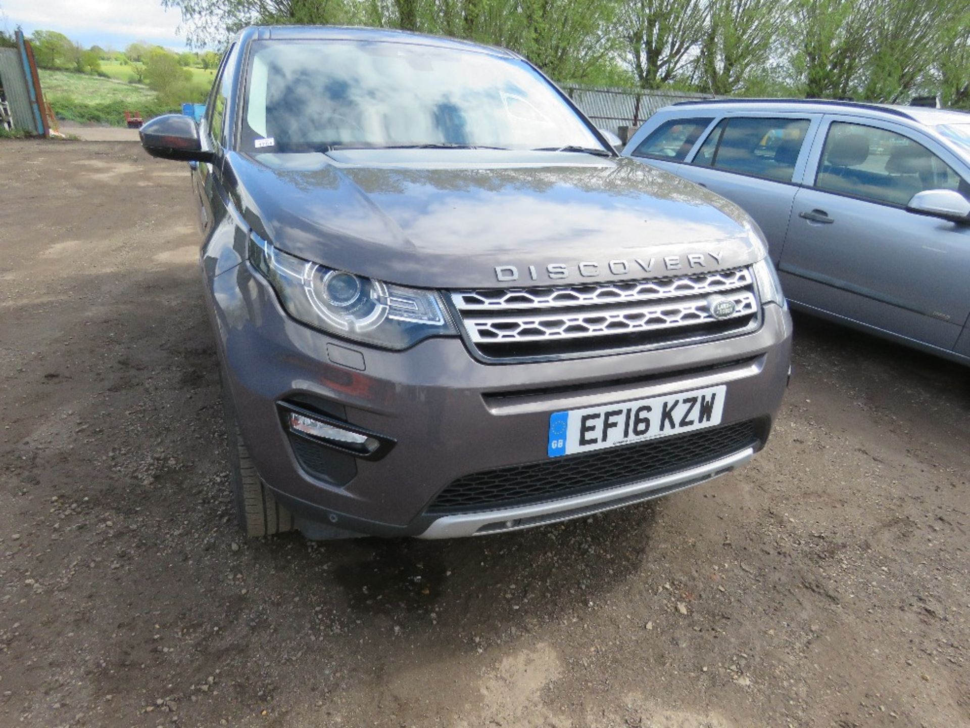 LANDROVER DISCOVERY SPORT 7 SEAT CAR REG:EF16 KZW. MOT UNTIL 8TH AUGUST 2024. WITH V5. AUTOMATIC, 2 - Image 3 of 23