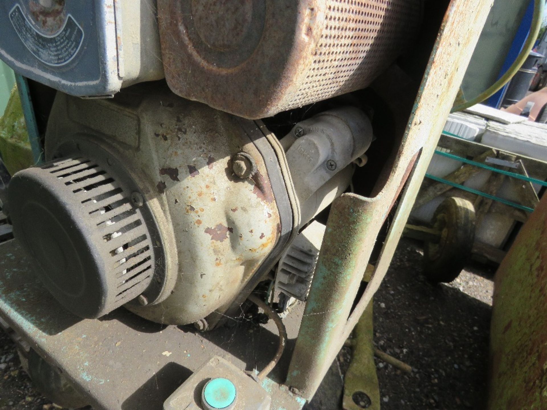 YANMAR DIESEL CEMENT MIXER, WITH DRUM DETACHED. - Image 4 of 6