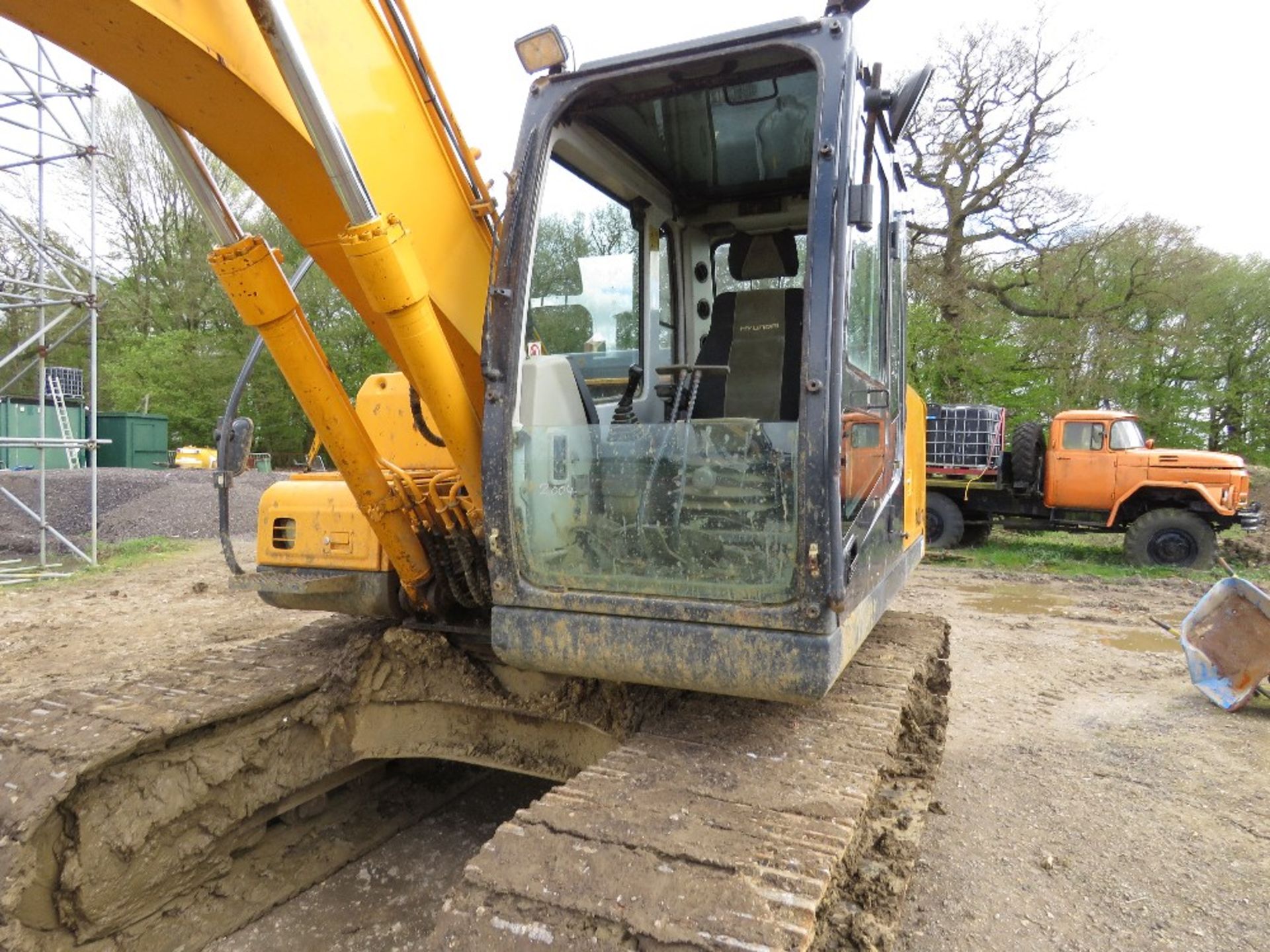 HYUNDAI 140LC-7A STEEL TRACKED EXCAVATOR, BELIEVED TO BE YEAR 2009 APPROX. HOUR CLOCK READING 868 RE - Image 5 of 25