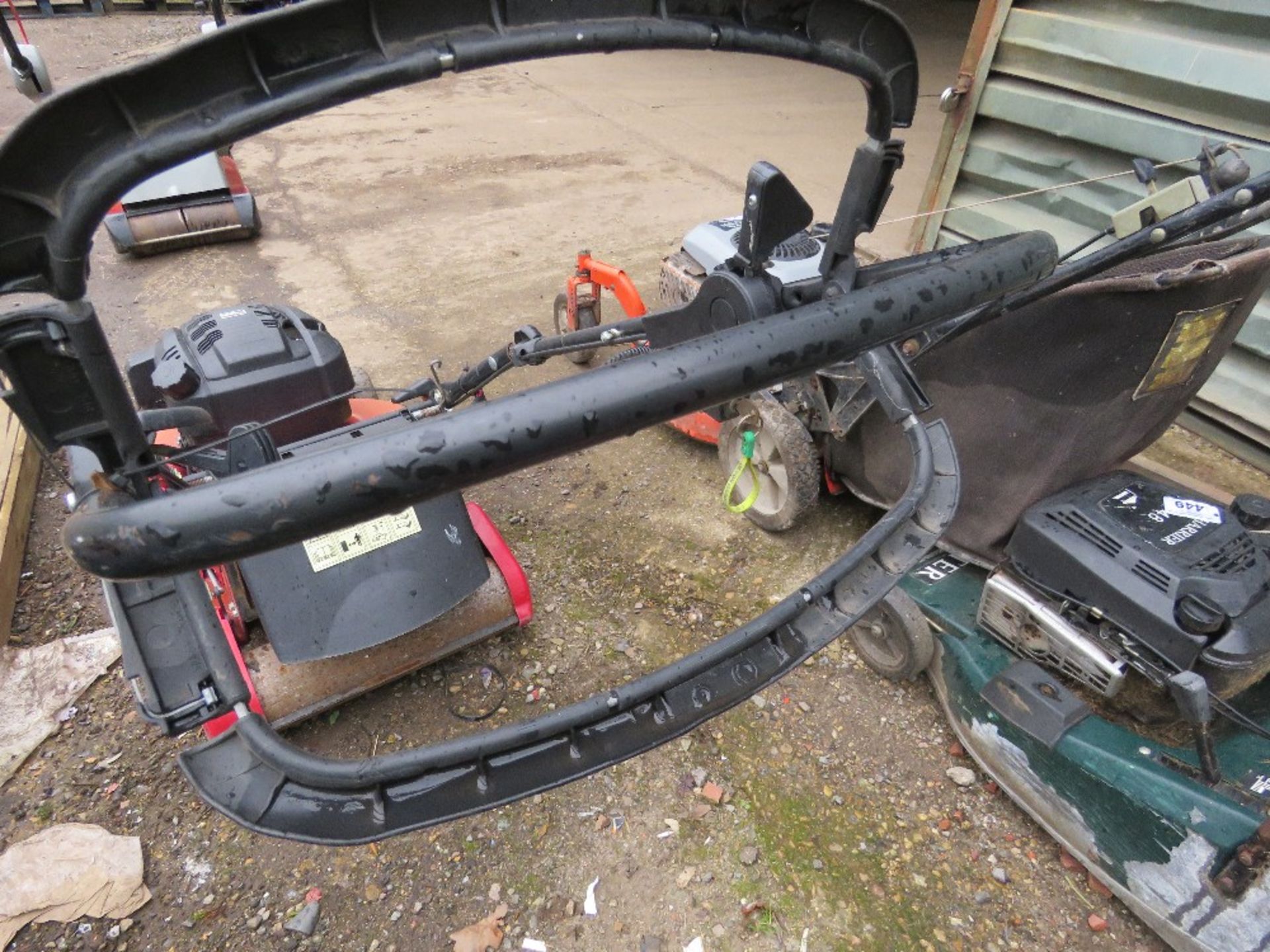 MOUNTFIELD PETROL LAWNMOWER WITH ROLLER , NO COLLECTOR. THIS LOT IS SOLD UNDER THE AUCTIONEERS M - Image 3 of 4