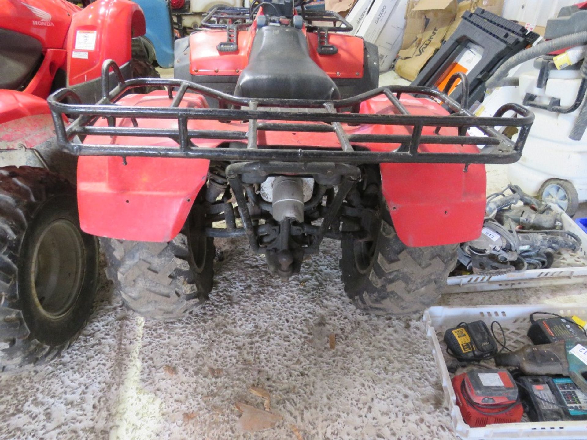 KING QUAD 4WD QUAD BIKE. WHEN TESTED WAS SEEN TO RUN AND DRIVE..SEE VIDEO. - Image 8 of 12