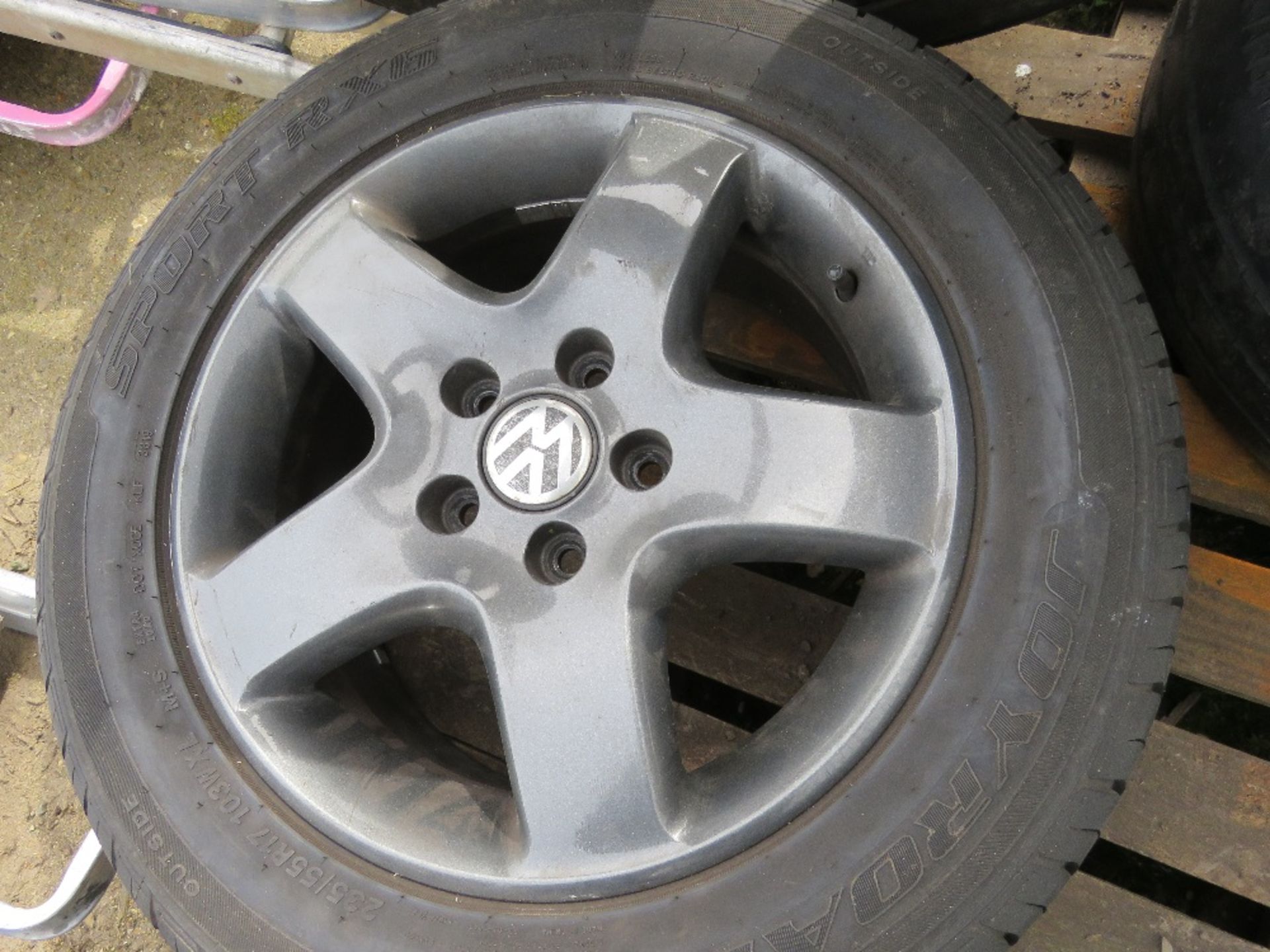 5NO ASSORTED VW WHEELS AND TYRES. - Image 3 of 6