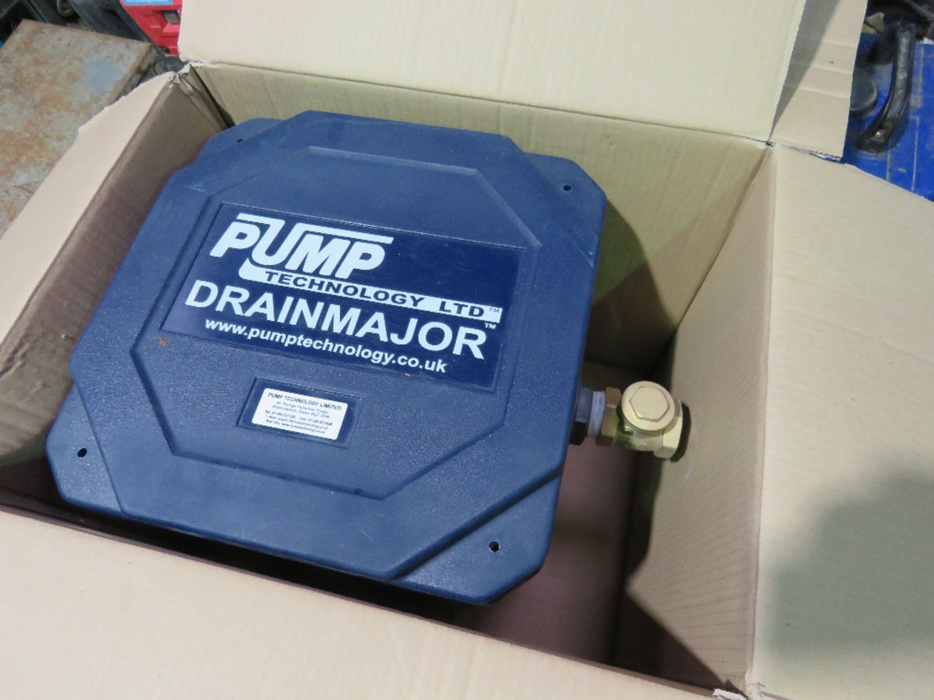 PUMP TECHNOLOGY PTL730 WATER PUMPING TANK UNIT, BOXED, APPEARS UNUSED.....THIS LOT IS SOLD UNDER THE