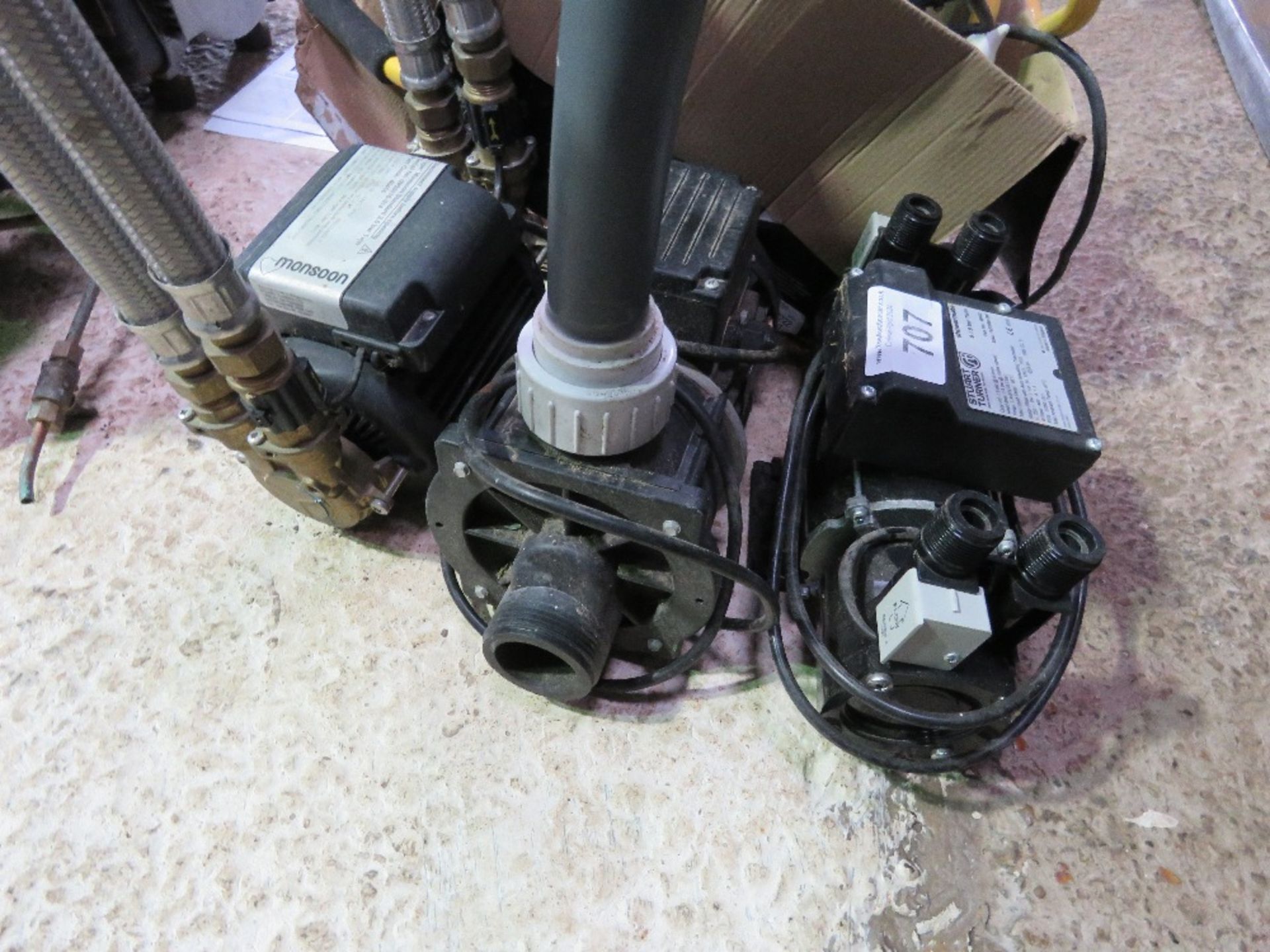 3 X WATER / SHOWER PUMPS PLUS LIGHTS.......THIS LOT IS SOLD UNDER THE AUCTIONEERS MARGIN SCHEME, THE - Image 5 of 6