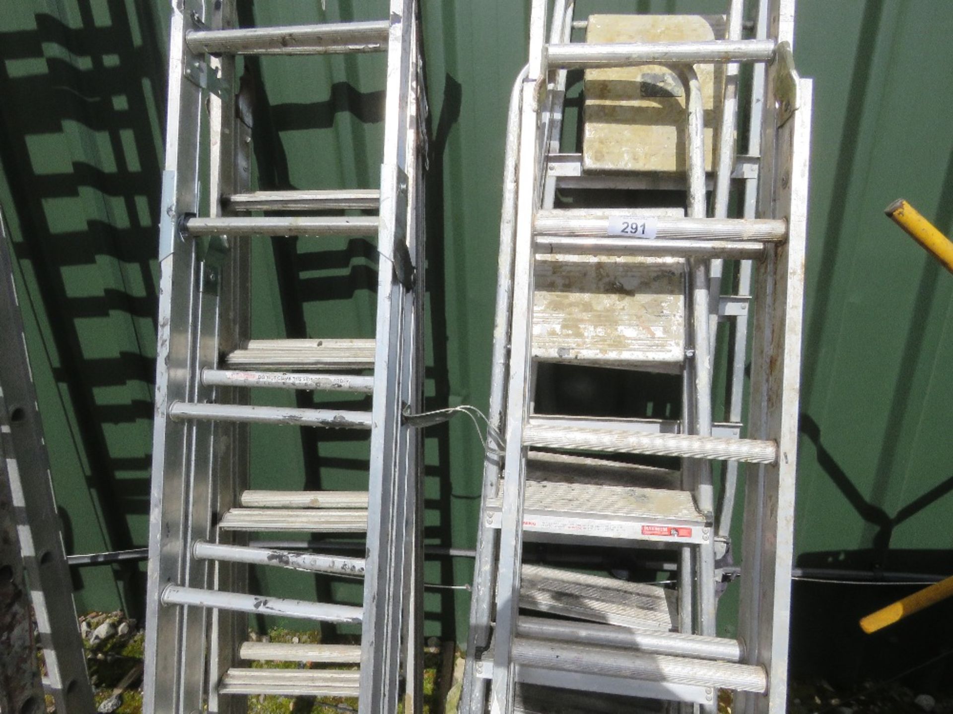 6NO ASSORTED ALUMINIUM STEP LADDERS AND LADDERS AS SHOWN.