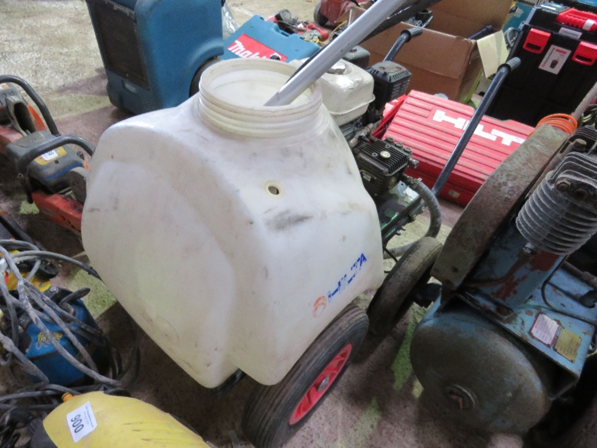 HILTA HONDA ENGINED PRESSURE WASHER BOWSER BARROW WITH EXTRA LONG LANCE. - Image 7 of 9