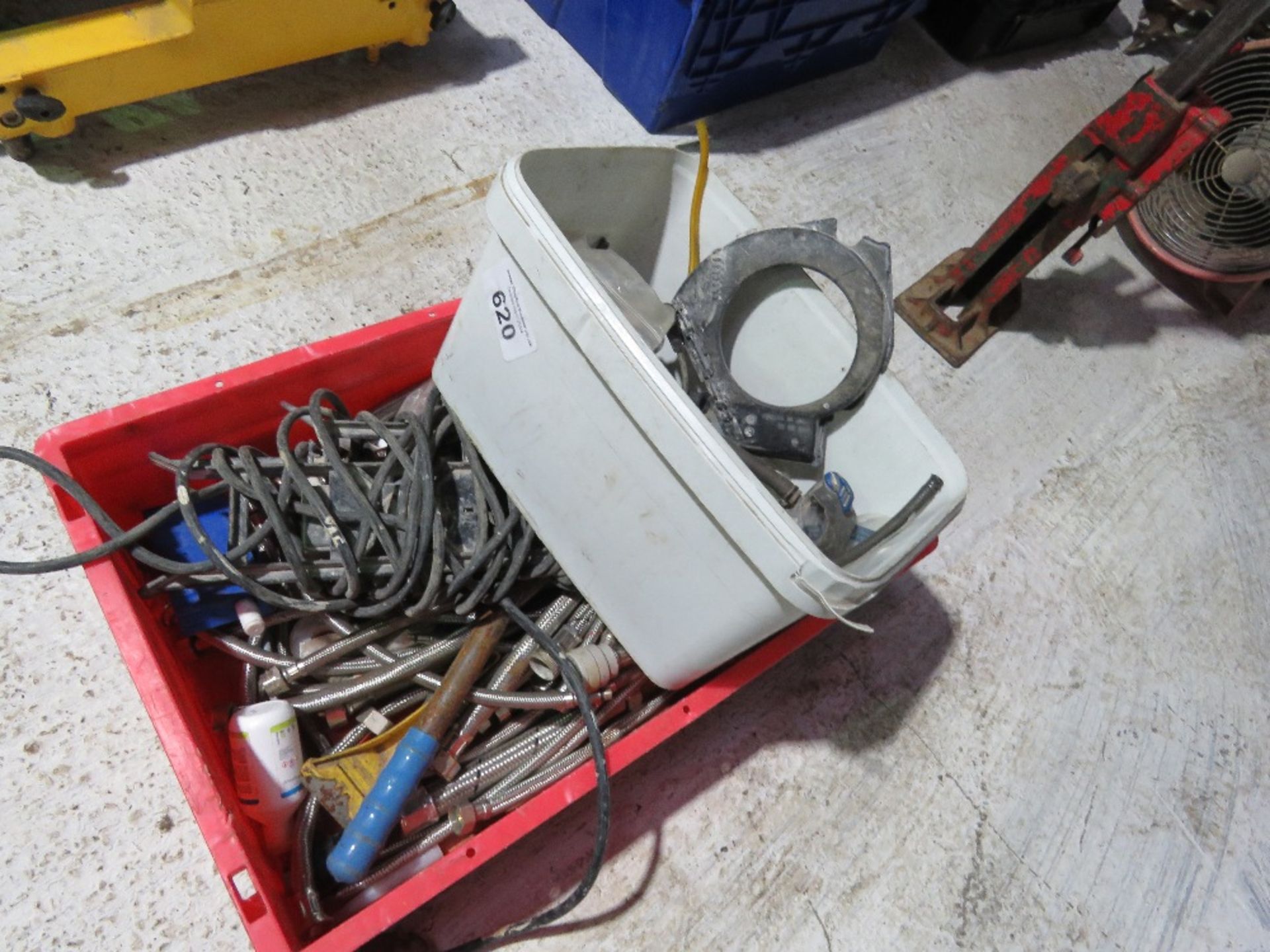 2 X BOXES OF PLUMBING FITTINGS AND SUNDRIES.....THIS LOT IS SOLD UNDER THE AUCTIONEERS MARGIN SCHEME