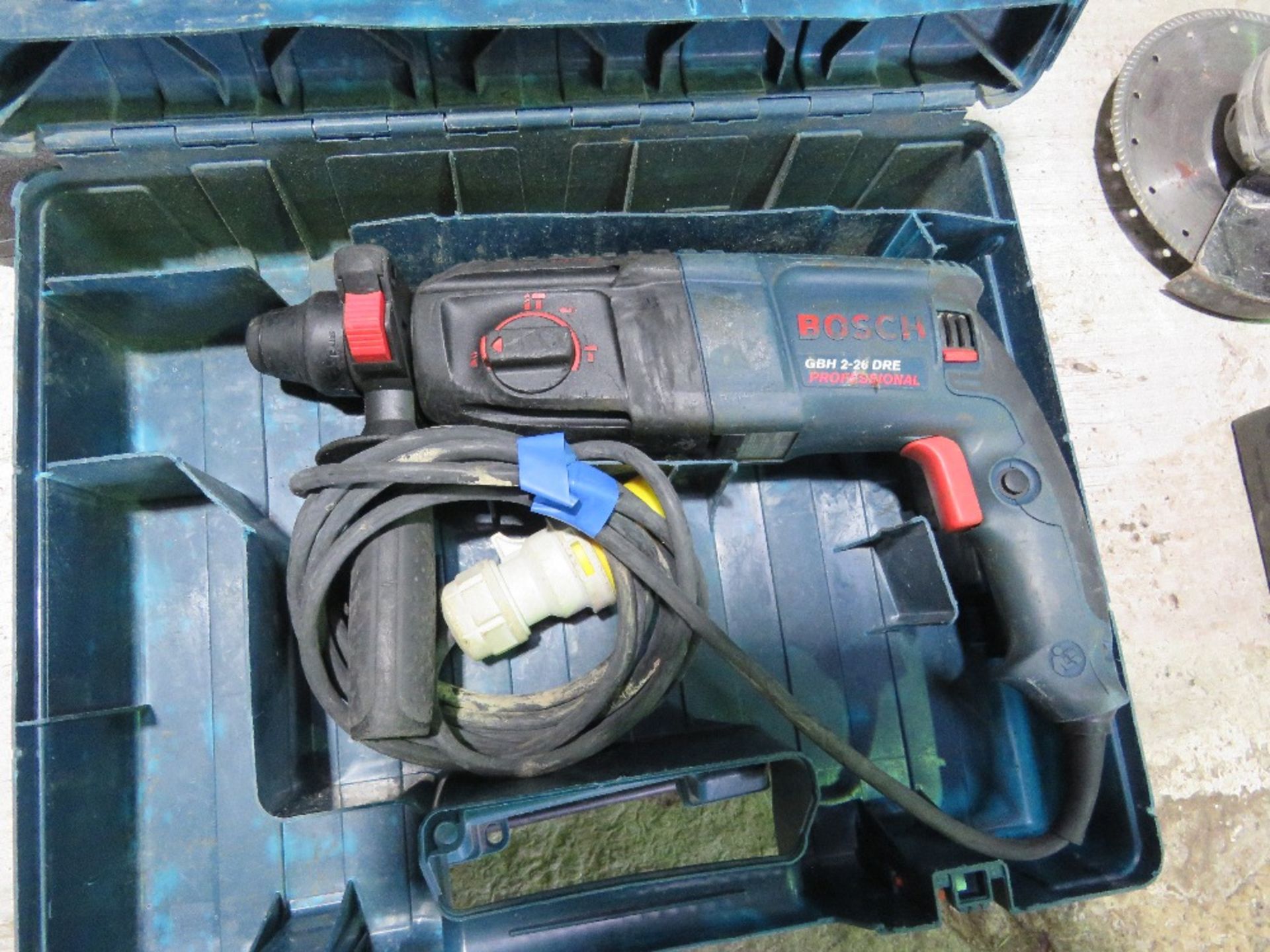 4NO 110VOLT POWERED DRILLS.....THIS LOT IS SOLD UNDER THE AUCTIONEERS MARGIN SCHEME, THEREFORE NO VA - Image 5 of 7
