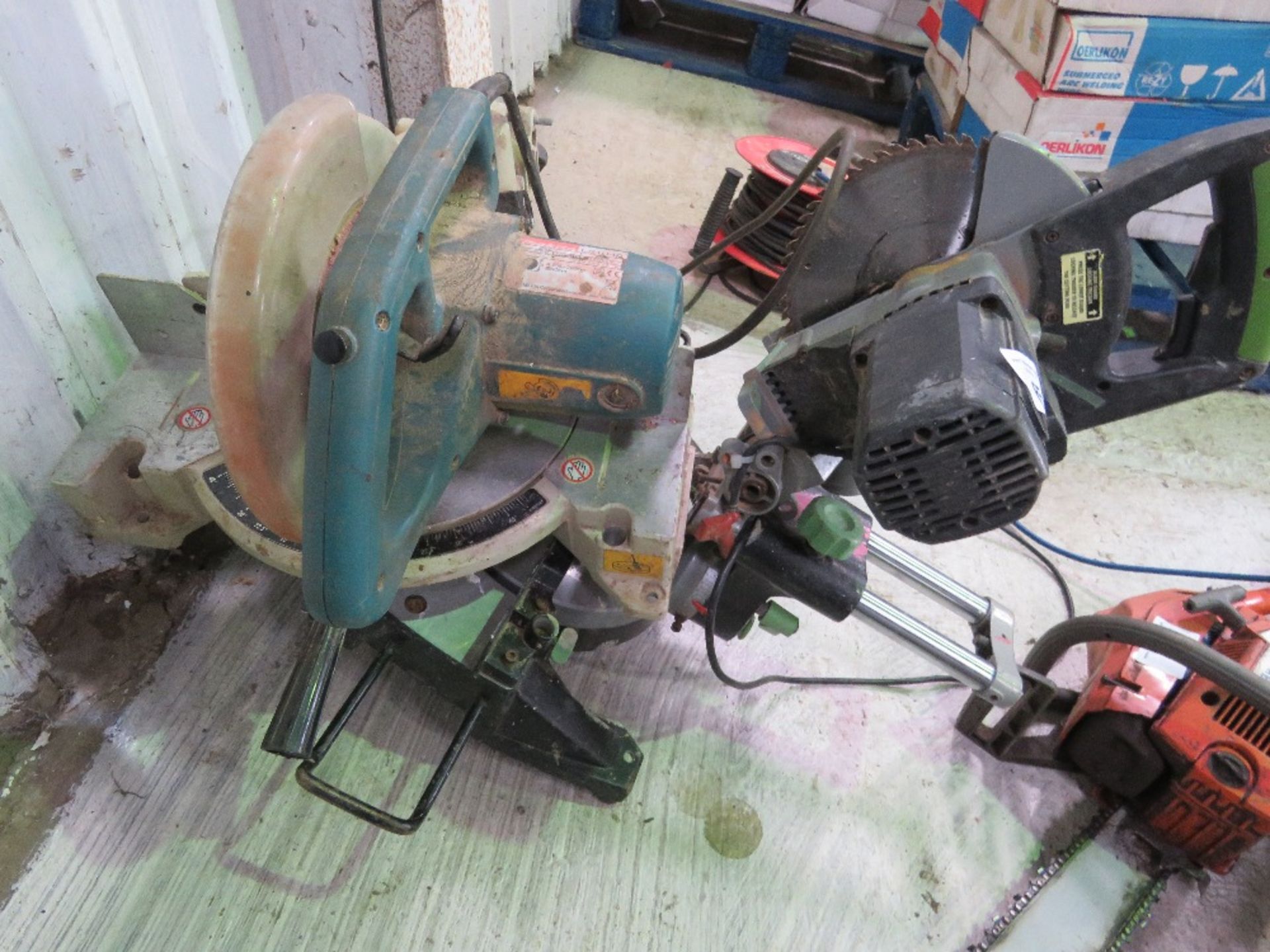 2 X MITRE SAWS, ELECTRIC POWERED - Image 9 of 9