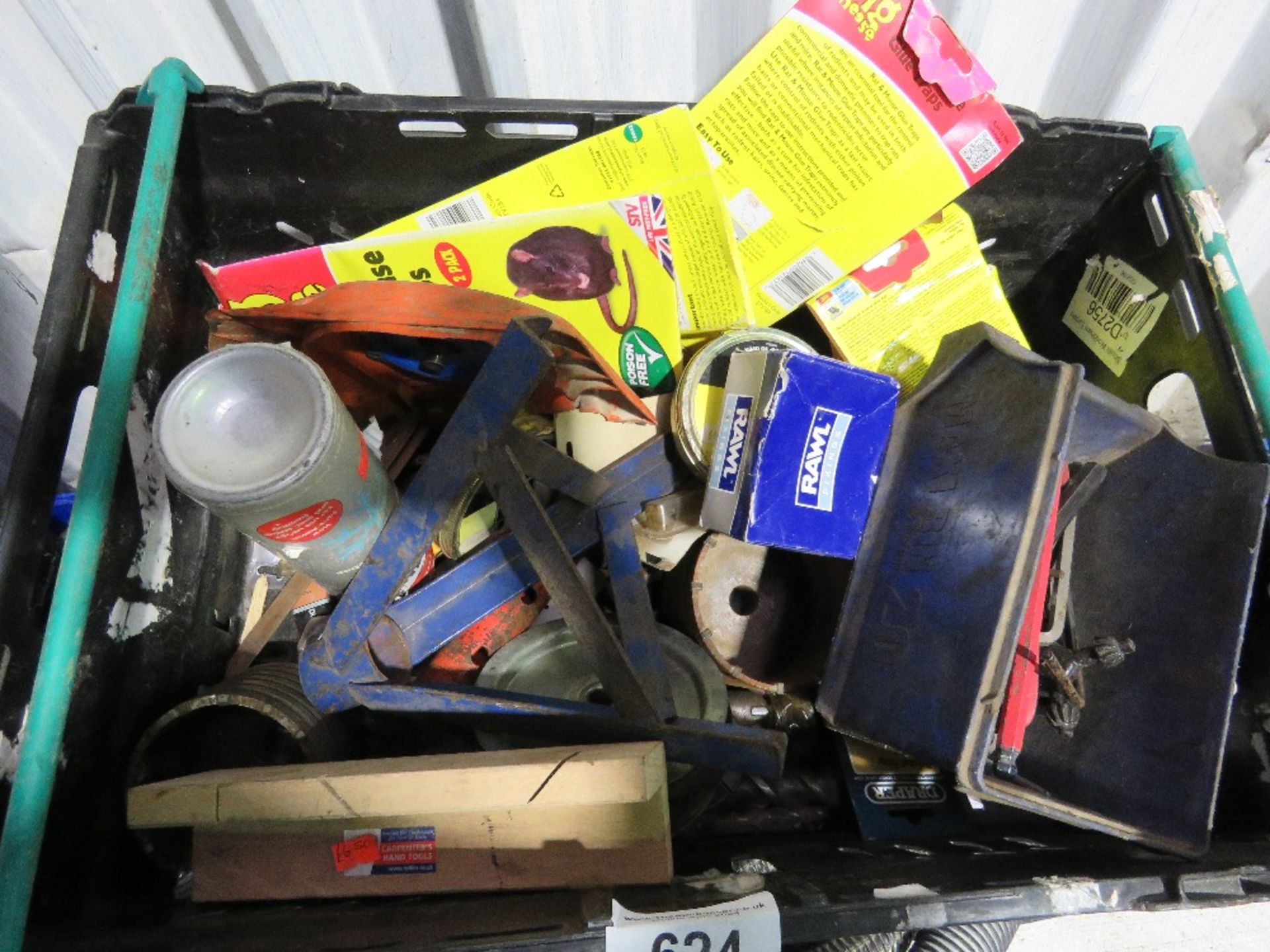 4 X BOXES OF TOOLS AND SUNDRIES.....THIS LOT IS SOLD UNDER THE AUCTIONEERS MARGIN SCHEME, THEREFORE - Image 3 of 6