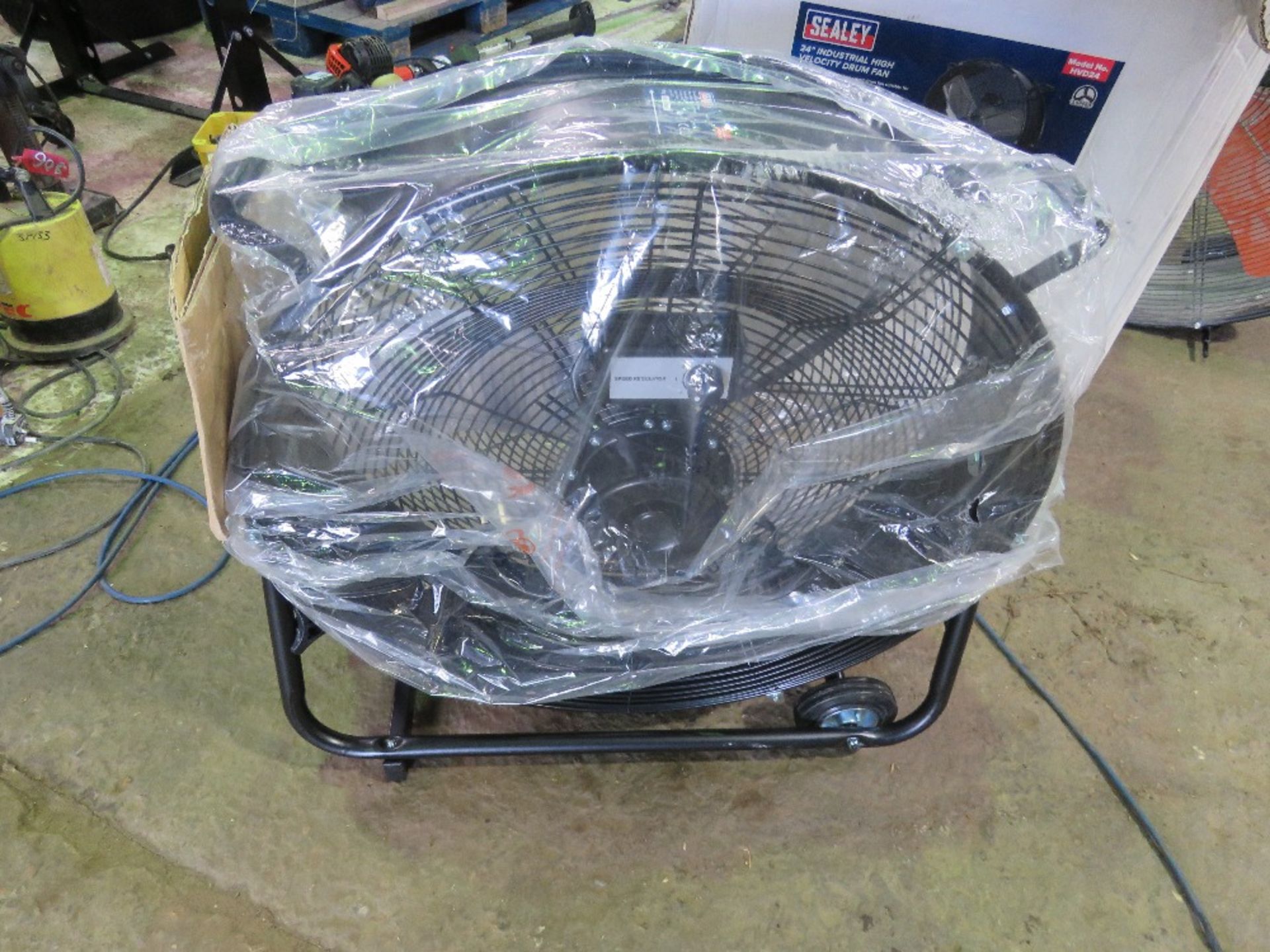 SEALEY 24" AIR FAN IN A BOX, 240VOLT POWERED. - Image 2 of 4