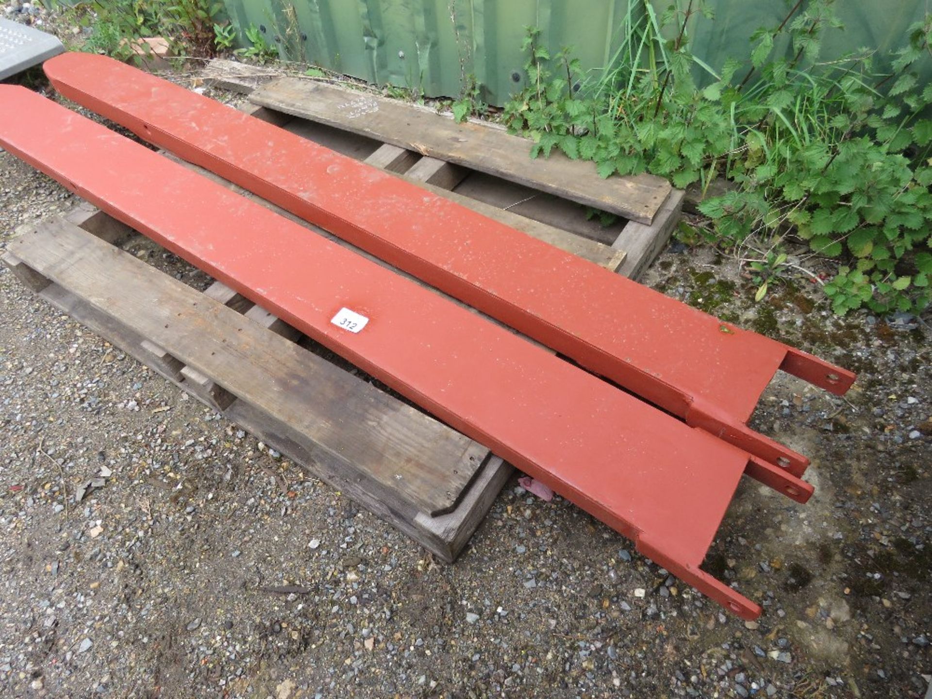 PAIR OF HEAVY DUTY FORKLIFT EXTENSION SLEEVES 2.35M LENGTH TINES APPROX 18CM OVERALL WIDTH APPROX.
