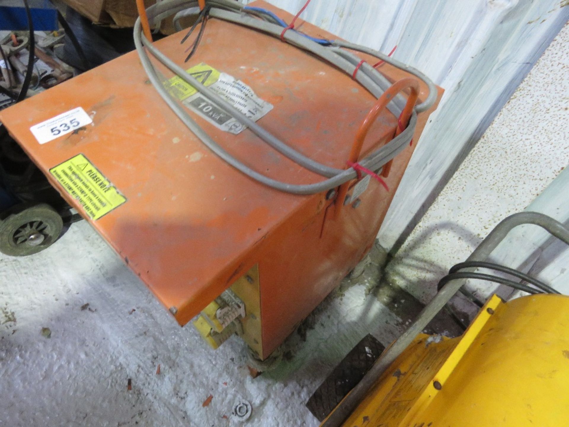 10KVA RATED SITE TRANSFORMER. - Bild 3 aus 3