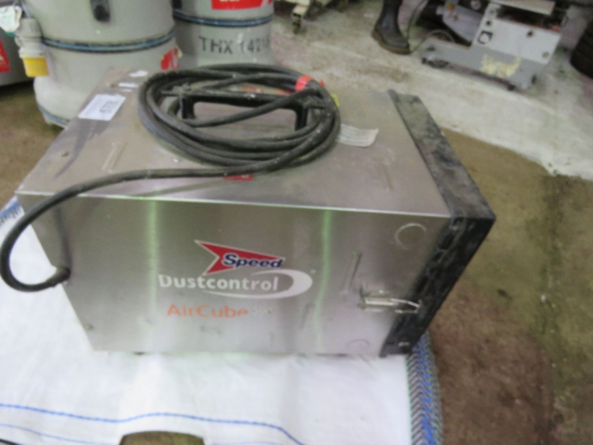 DUST CONTROL 500 AIR CUBE FILTRATION UNIT, 110VOLT. - Bild 2 aus 3