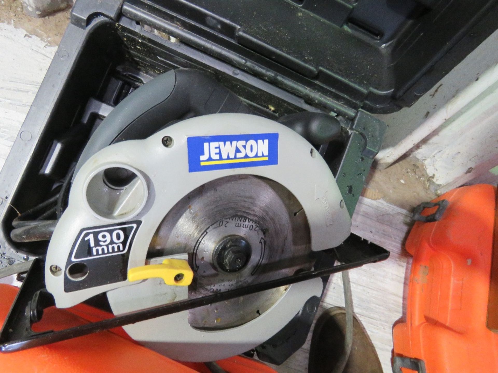 2 X 110VOLT CIRCULAR SAWS.....THIS LOT IS SOLD UNDER THE AUCTIONEERS MARGIN SCHEME, THEREFORE NO VAT - Bild 4 aus 6