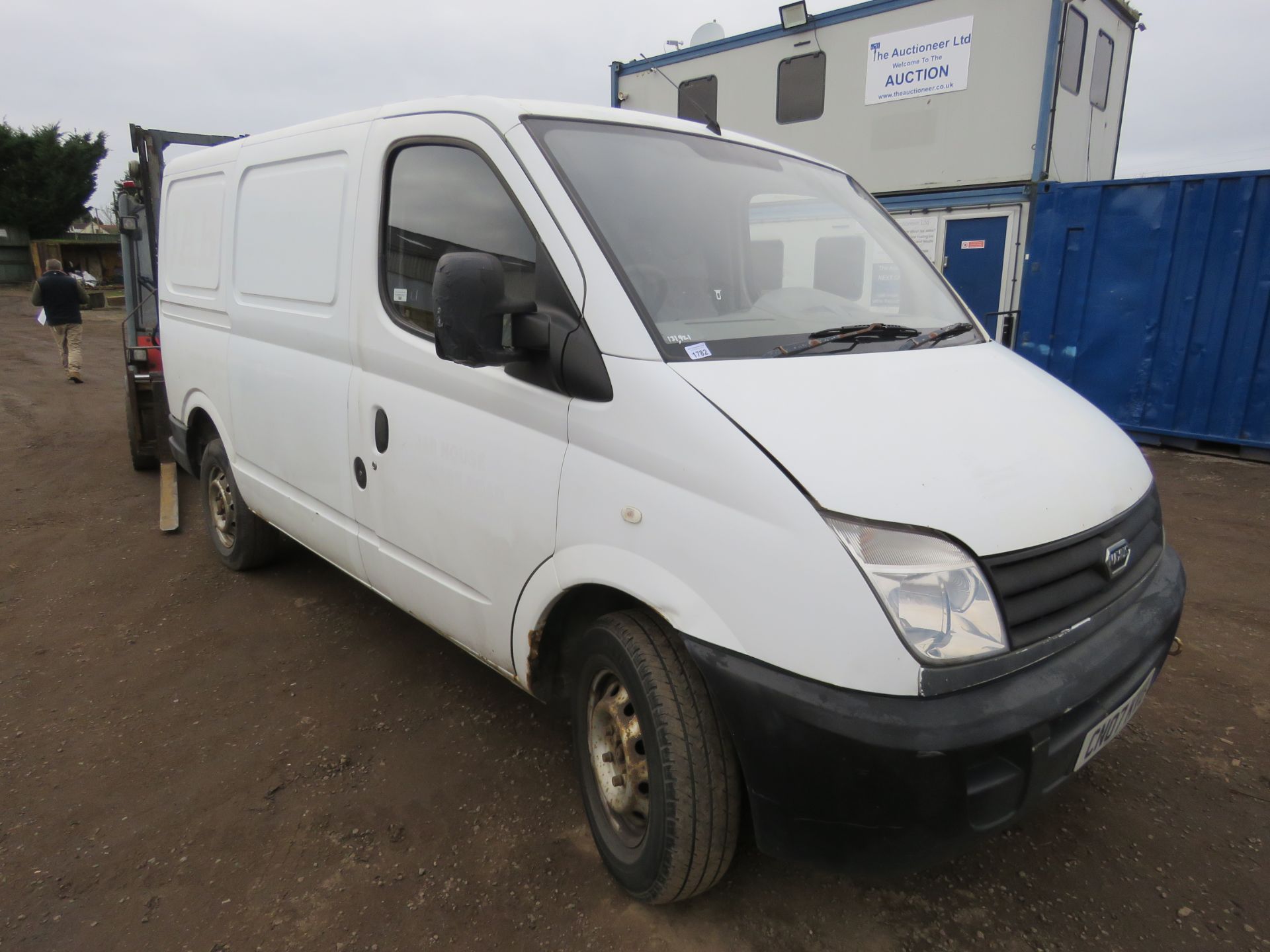 LDV MAXUS PANEL VAN REG:CN07 KVU. WITH V5. MOT RECENTLY EXPIRED (02/02/24) 131,921 REC MILES. DIREC