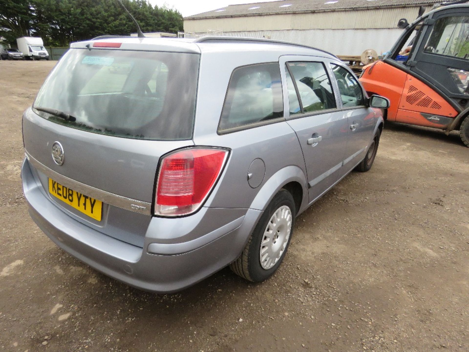 VAUXHALL ASTRA LIFE CDTI ESTATE CAR REG:KE08 YTY. MOT UNTIL 25TH AUGUST 2024. 131,903 REC MILES. W - Image 7 of 14