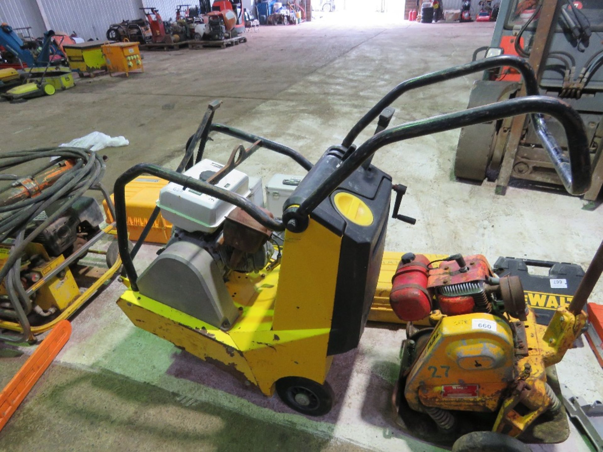 WACKER BFS1350A PETROL ENGINED FLOOR SAW.