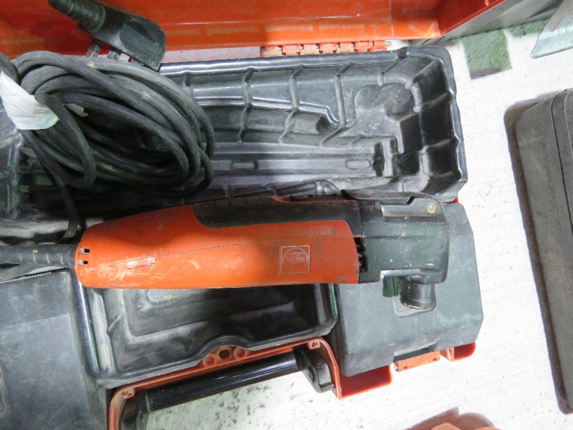 FEIN 240VOLT MULTI TOOL IN A CASE.....THIS LOT IS SOLD UNDER THE AUCTIONEERS MARGIN SCHEME, THEREFOR - Image 2 of 3