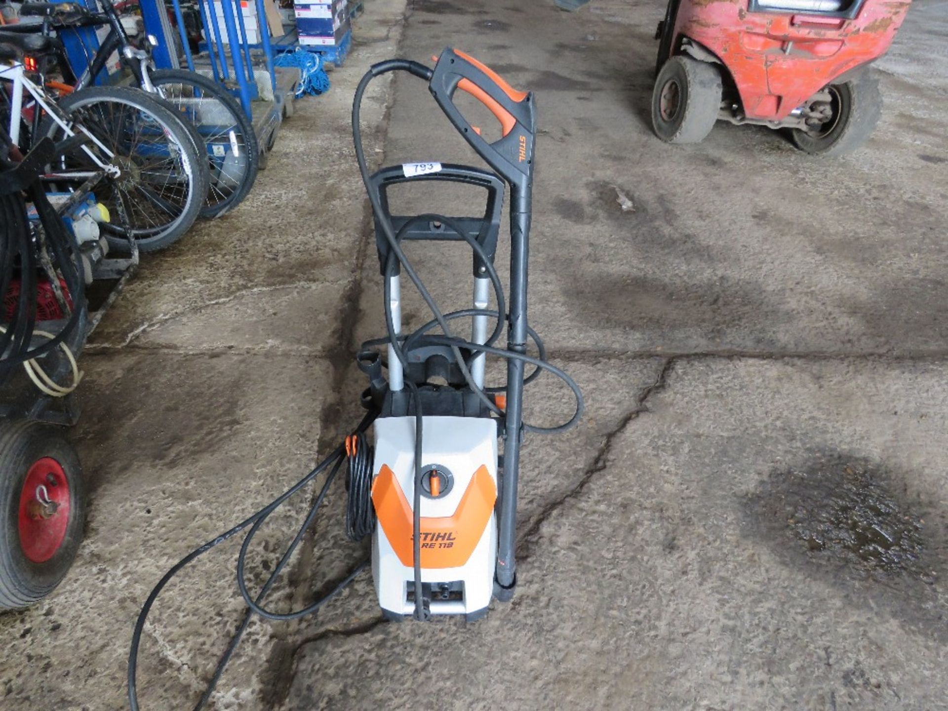 STIHL RE119 240VOLT POWER WASHER.....THIS LOT IS SOLD UNDER THE AUCTIONEERS MARGIN SCHEME, THEREFORE