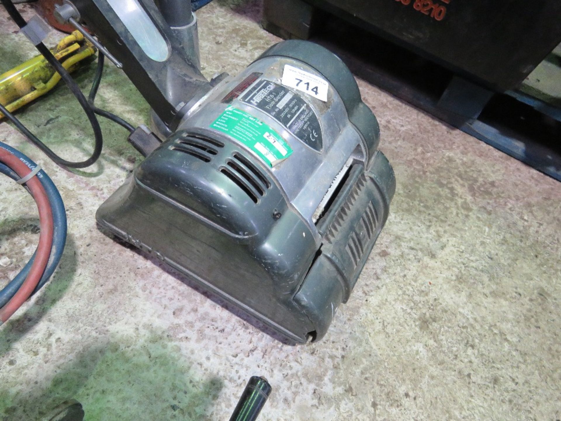 HIRETECH HT8-1 240VOLT FLOOR SANDER UNIT.....THIS LOT IS SOLD UNDER THE AUCTIONEERS MARGIN SCHEME, T - Image 2 of 5