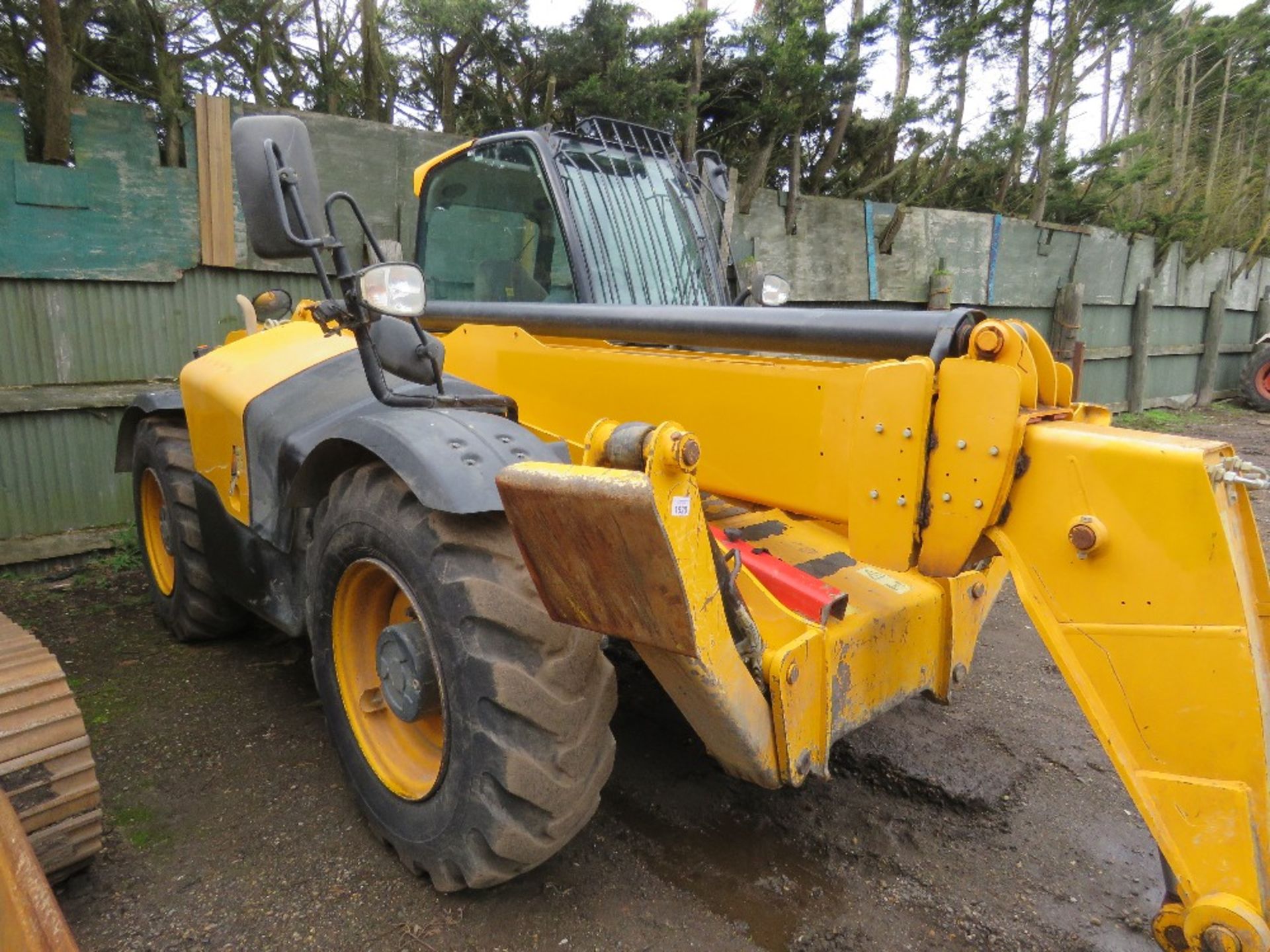 JCB 540-140 TELEHANDLER REG:RV17 YGT WITH V5. 14METRE REACH, 4 TONNE LIFT OWNED FROM NEW BY THE COMP - Image 2 of 23