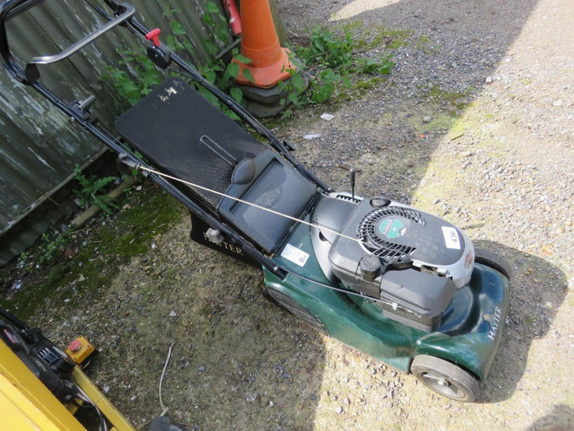 HAYTER HARRIER 41 ROLLER MOWER WITH COLLECTOR. SEEN RUNNING BUT NO DRIVE?? ....THIS LOT IS SOLD UNDE