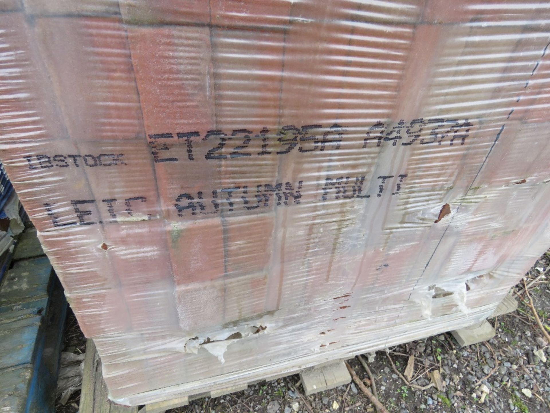 6NO PALLETS OF IBSTOCK LEICESTER AUTUMN MULTI RED BRICKS. SURPLUS TO REQUIREMENTS.....THIS LOT IS SO - Image 15 of 16