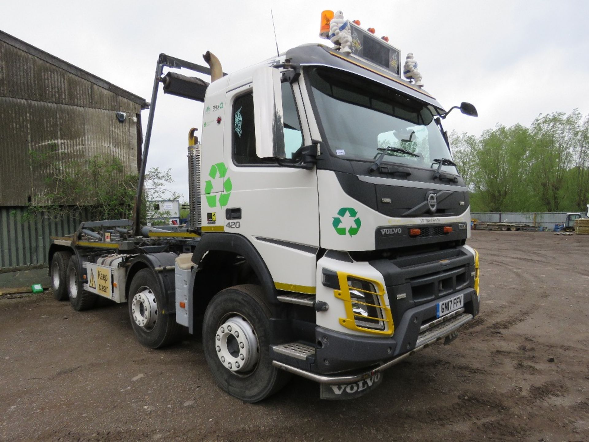 VOLVO FMX420 HOOK LOADER SKIP LORRY, 8X4 REG:GM17 FFV. WITH V5, OWNED BY VENDOR FROM NEW. DIRECT FR