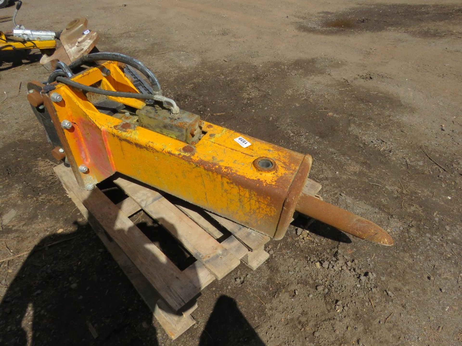 HYDRAULIC EXCAVATOR MOUNTED BREAKER ON 60MM PINS. - Image 4 of 4