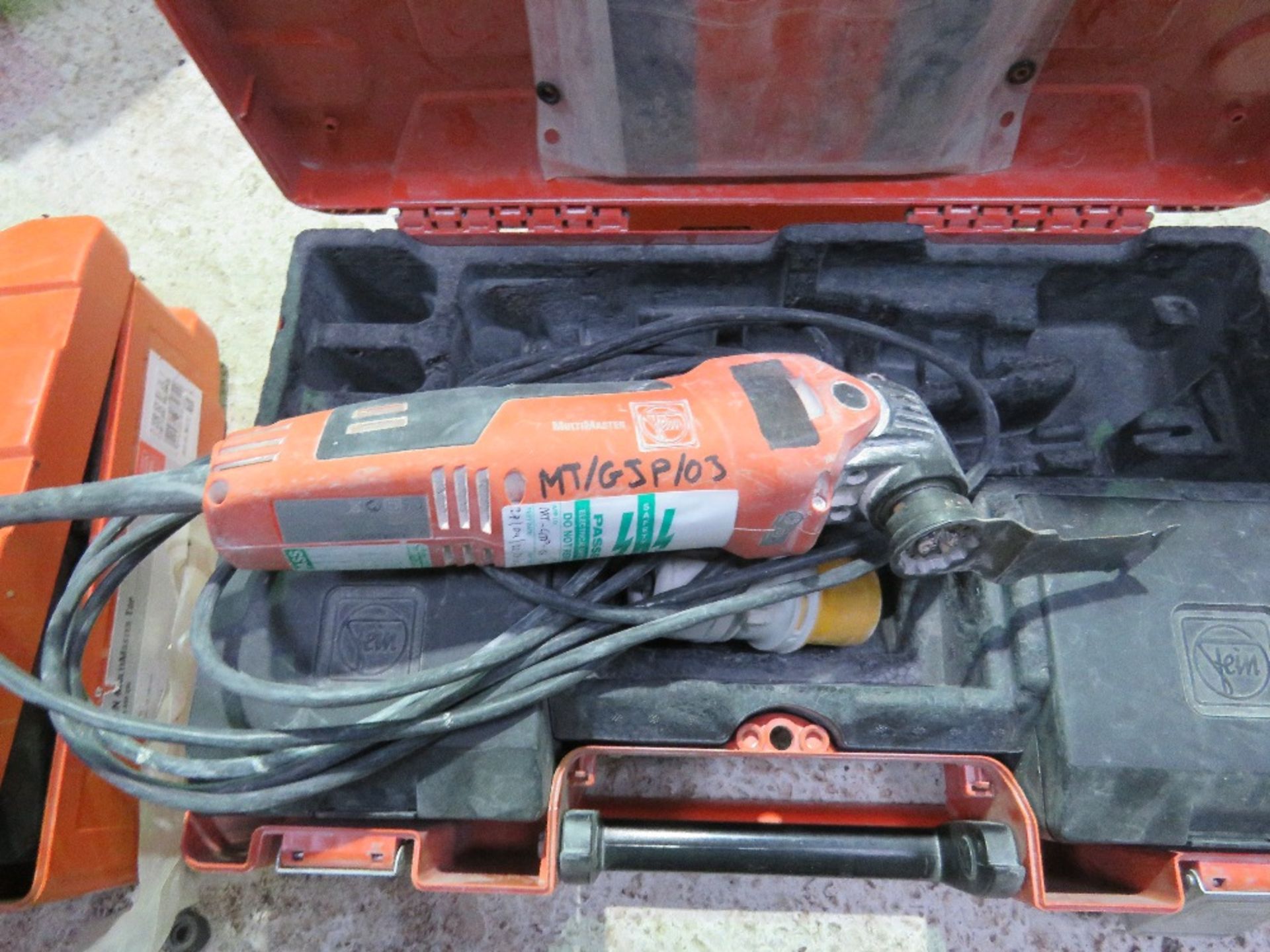 FEIN 110VOLT MULTI TOOL IN A BOX. DIRECT FROM LOCAL COMPANY. - Image 3 of 4